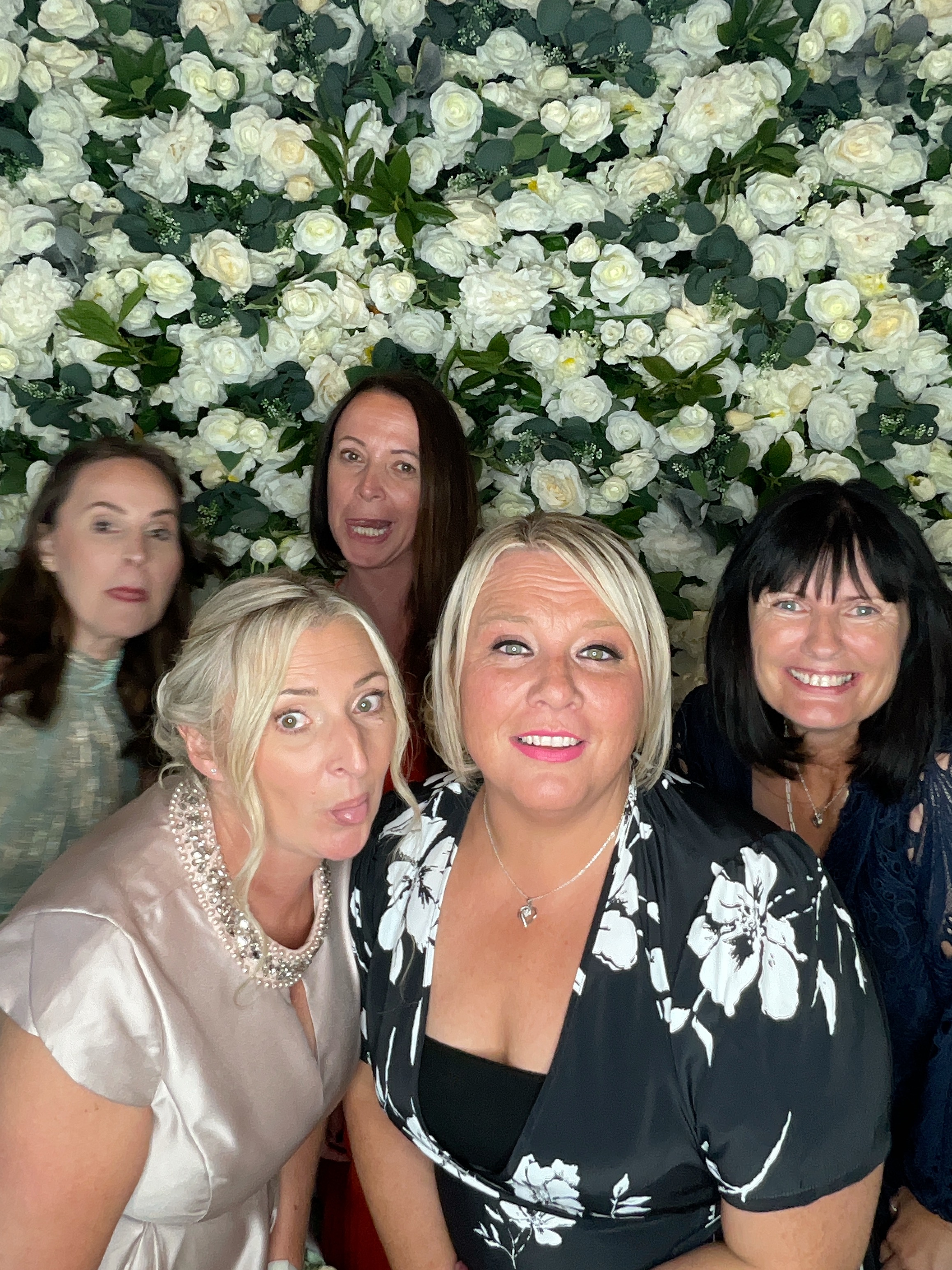 Kian & Elly Photo booth images  | View more photos from the event at gallery.magicimages.uk/u/MagicImages/Kian-Elly-Photo-booth-images