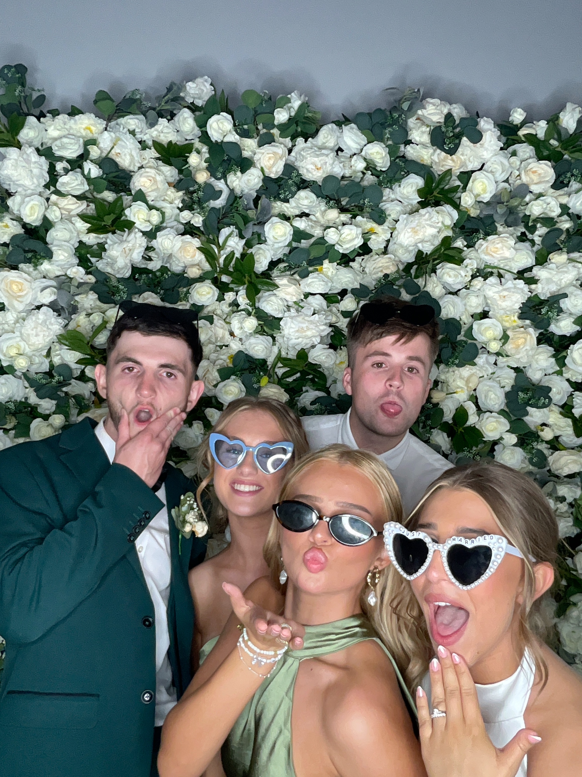 Kian & Elly Photo booth images  | View more photos from the event at gallery.magicimages.uk/u/MagicImages/Kian-Elly-Photo-booth-images