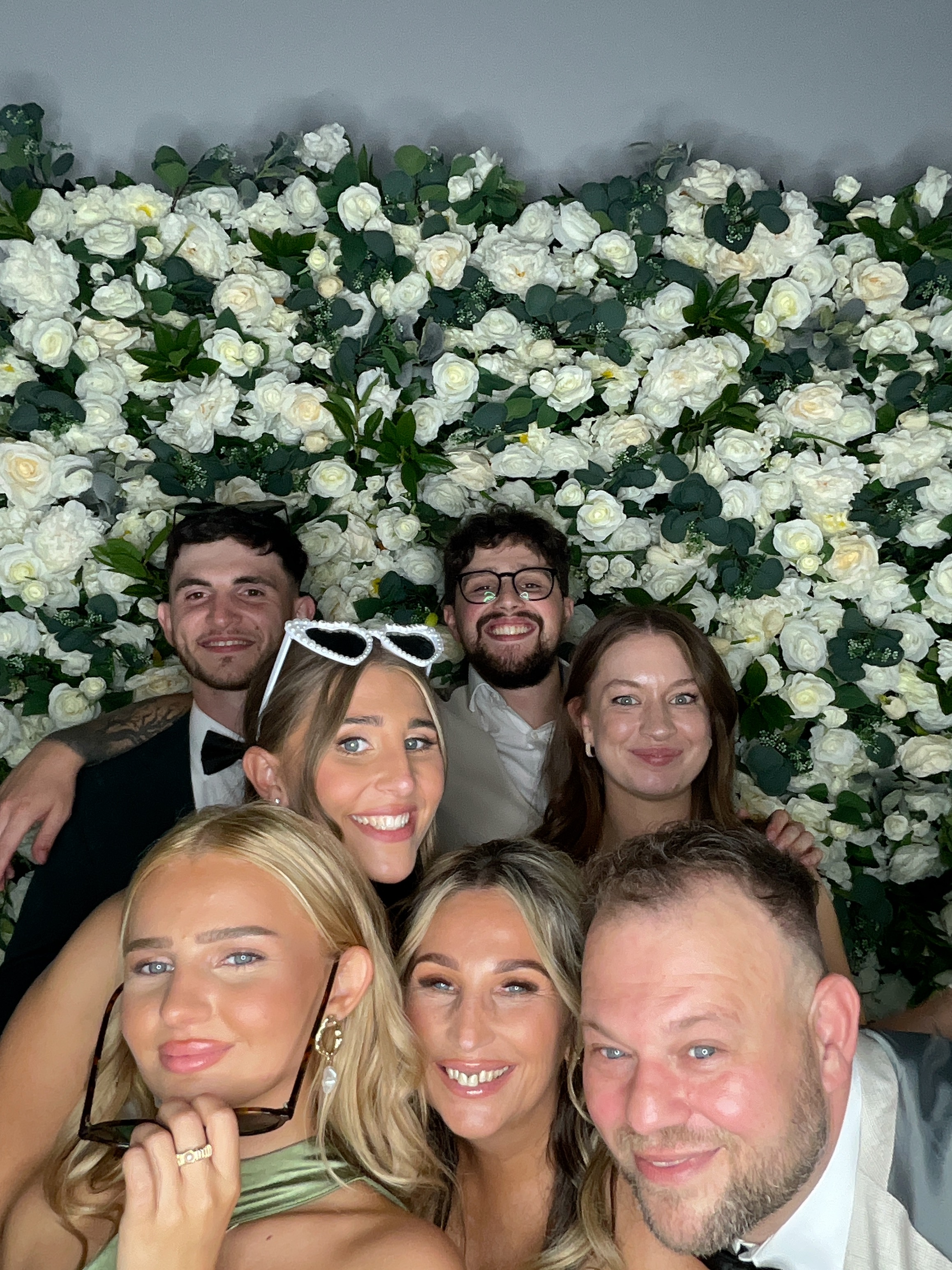 Kian & Elly Photo booth images  | View more photos from the event at gallery.magicimages.uk/u/MagicImages/Kian-Elly-Photo-booth-images