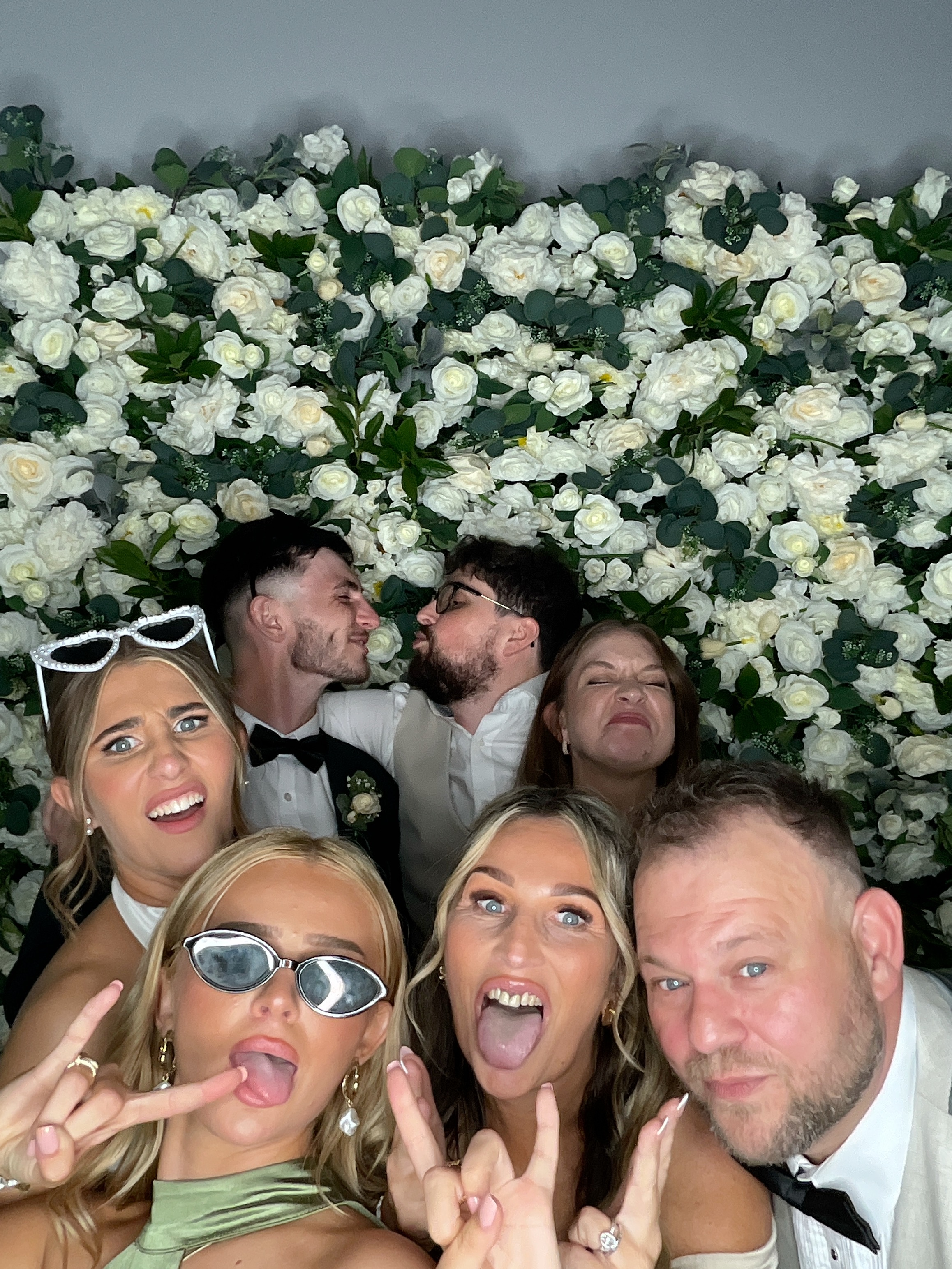 Kian & Elly Photo booth images  | View more photos from the event at gallery.magicimages.uk/u/MagicImages/Kian-Elly-Photo-booth-images