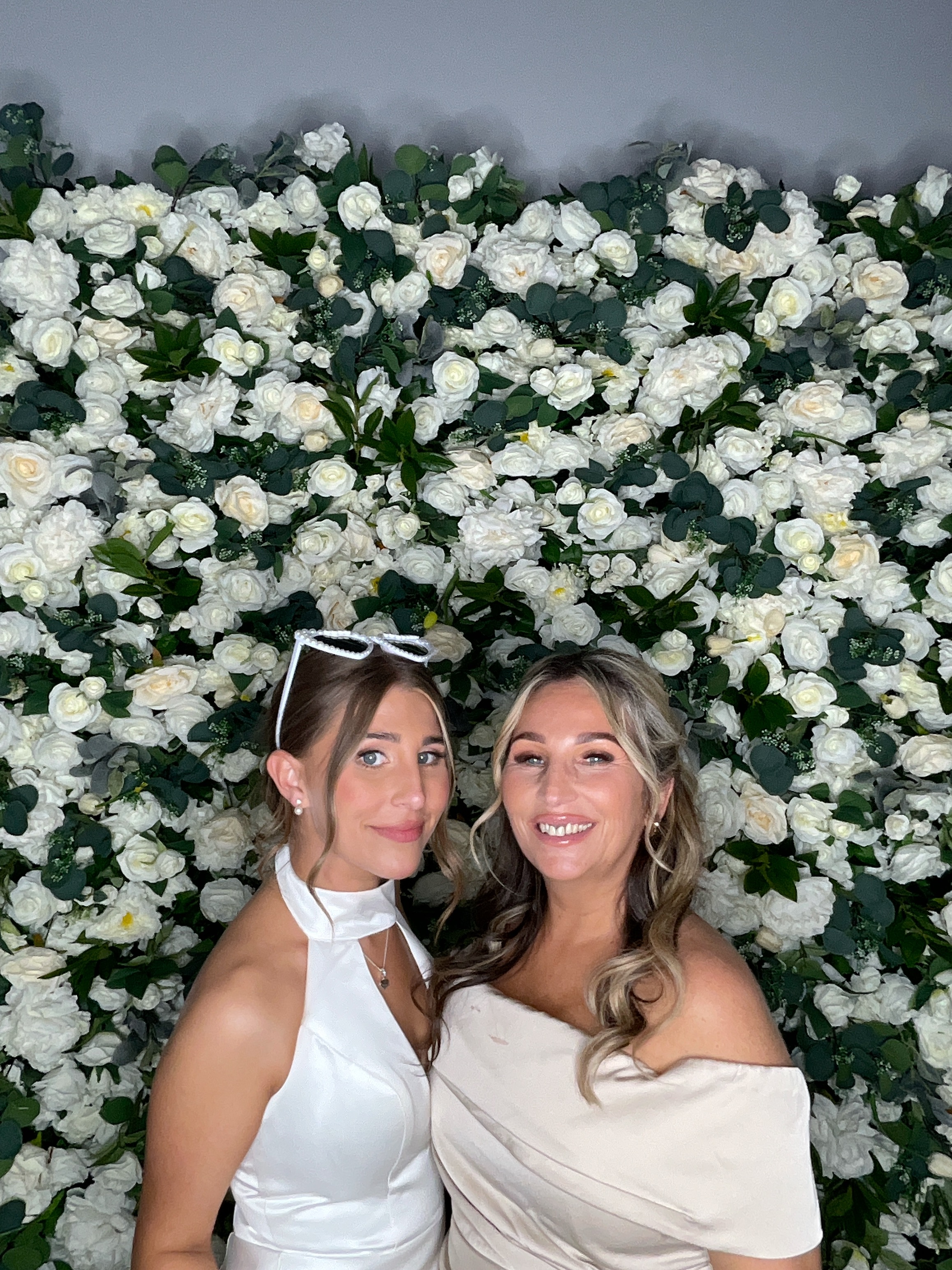 Kian & Elly Photo booth images  | View more photos from the event at gallery.magicimages.uk/u/MagicImages/Kian-Elly-Photo-booth-images