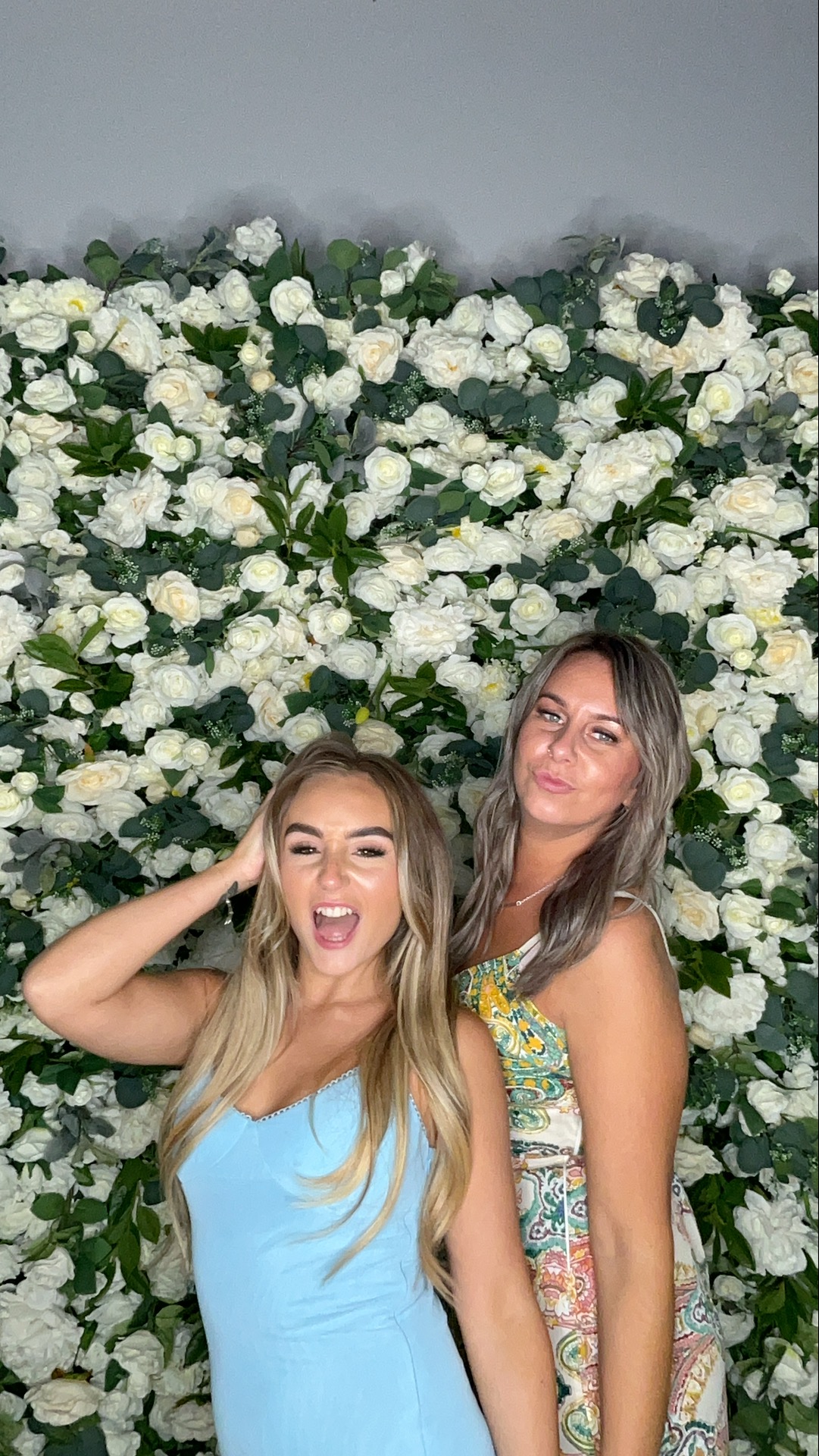 Kian & Elly Photo booth images  | View more photos from the event at gallery.magicimages.uk/u/MagicImages/Kian-Elly-Photo-booth-images