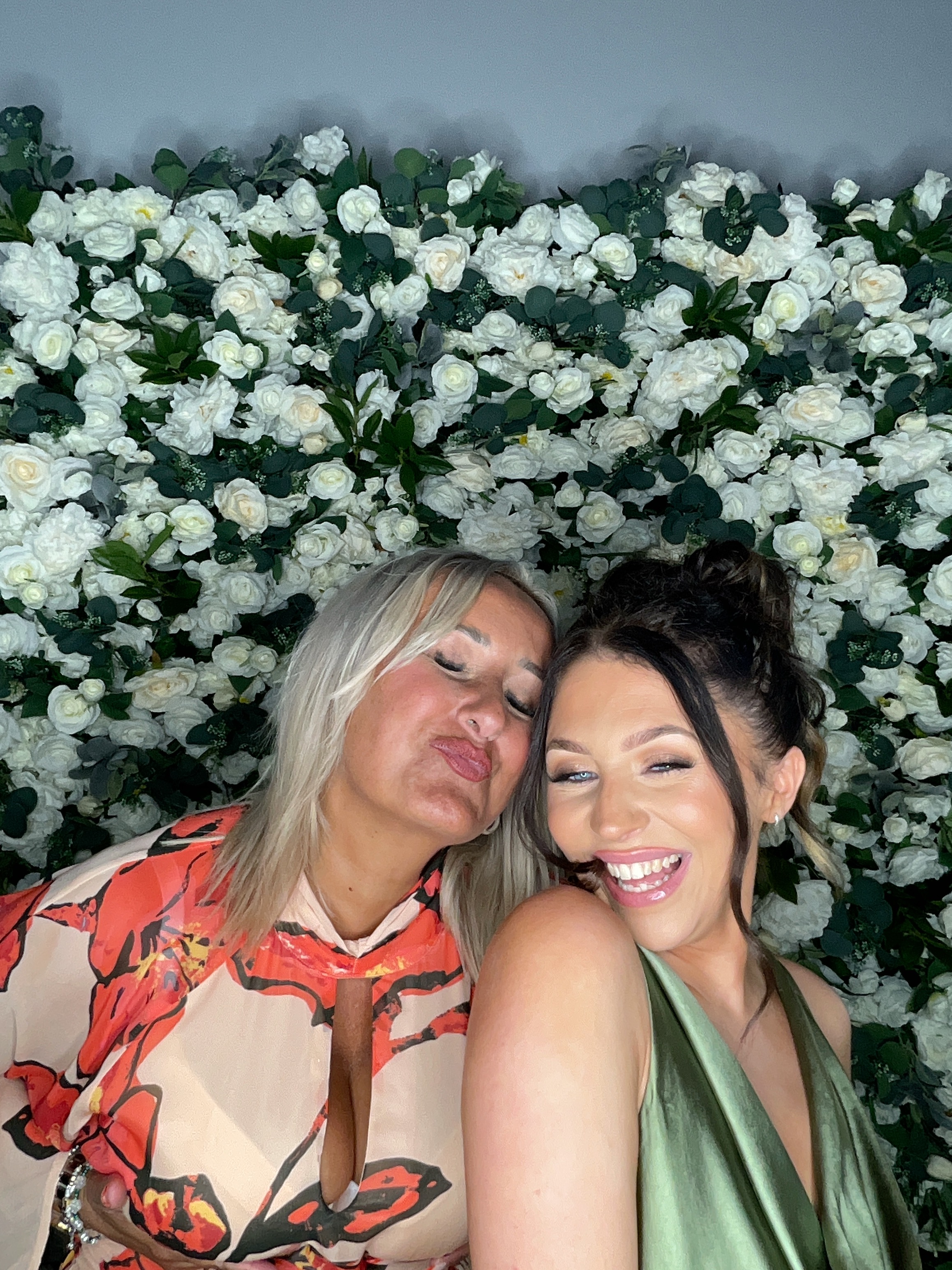 Kian & Elly Photo booth images  | View more photos from the event at gallery.magicimages.uk/u/MagicImages/Kian-Elly-Photo-booth-images