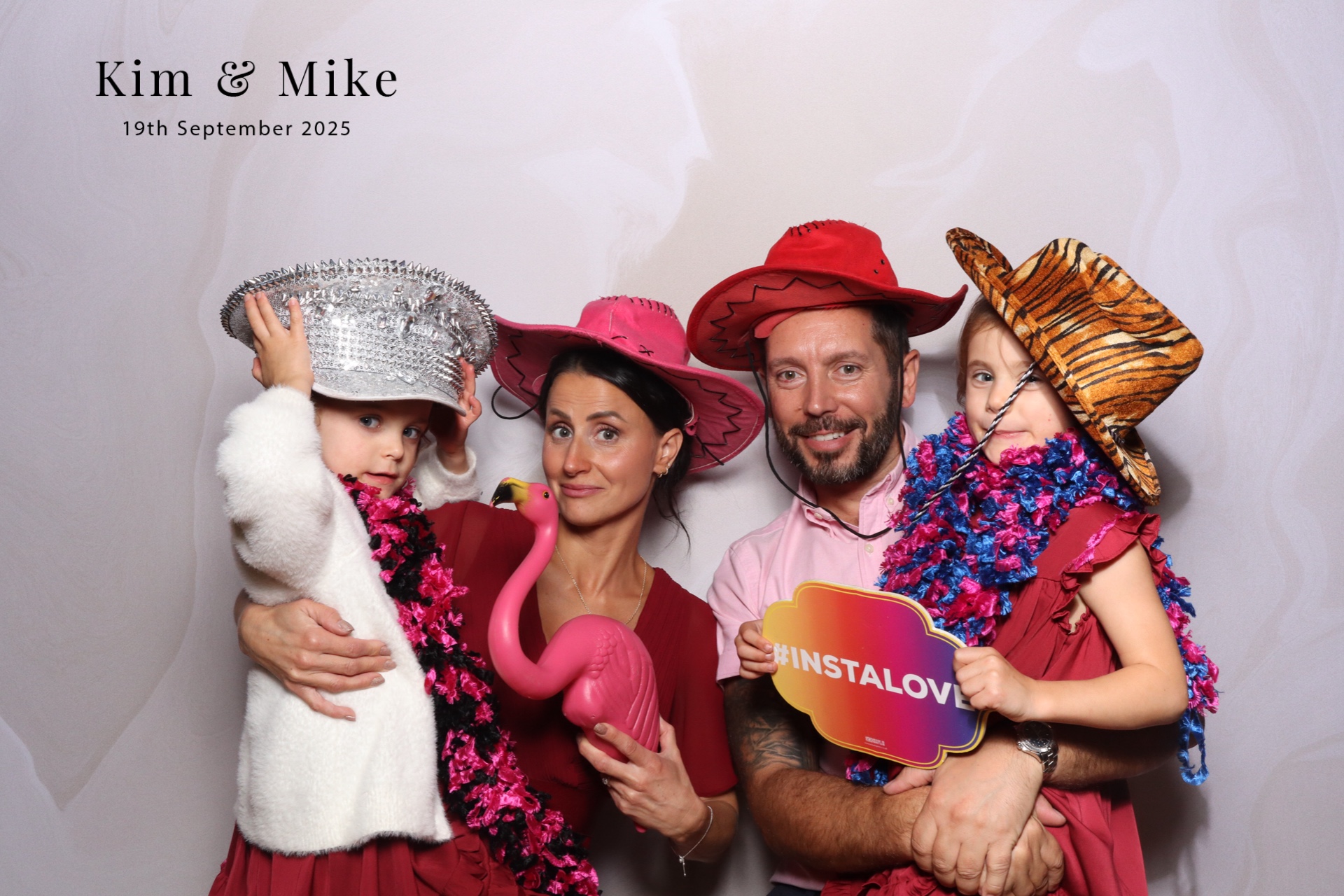 Kim & Mike  | View more photos from the event at gallery.magicimages.uk/u/MagicImages/Kim-Mike