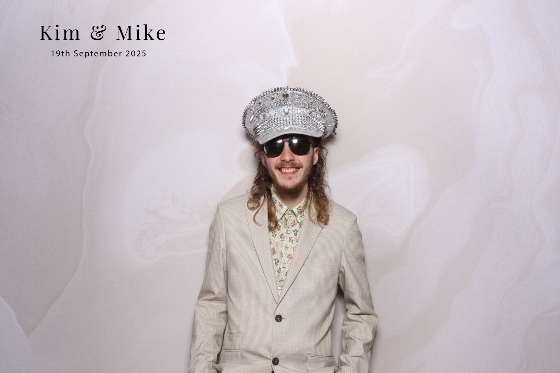 Kim & Mike  | View more photos from the event at gallery.magicimages.uk/u/MagicImages/Kim-Mike