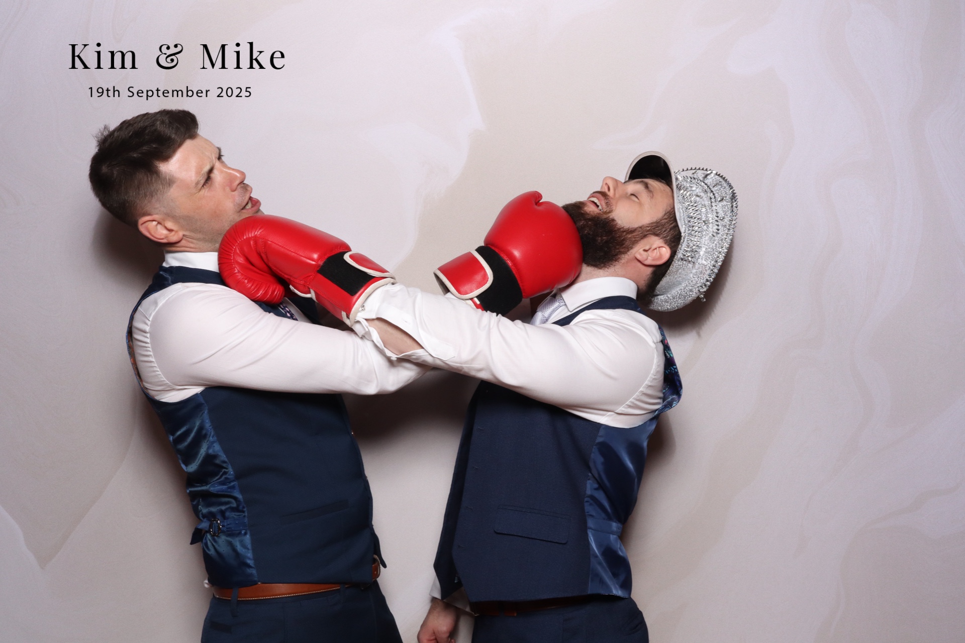 Kim & Mike  | View more photos from the event at gallery.magicimages.uk/u/MagicImages/Kim-Mike