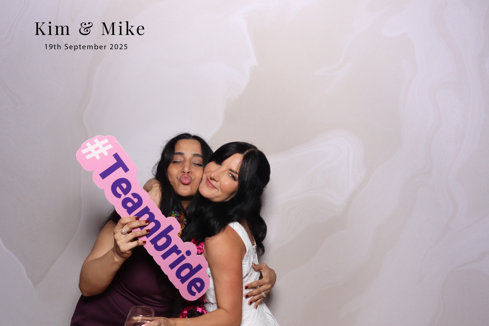 Kim & Mike  | View more photos from the event at gallery.magicimages.uk/u/MagicImages/Kim-Mike