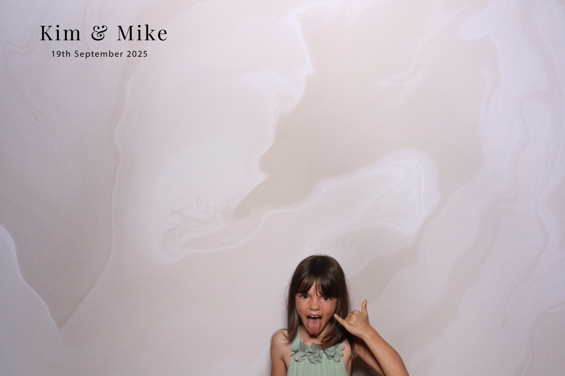 Kim & Mike  | View more photos from the event at gallery.magicimages.uk/u/MagicImages/Kim-Mike