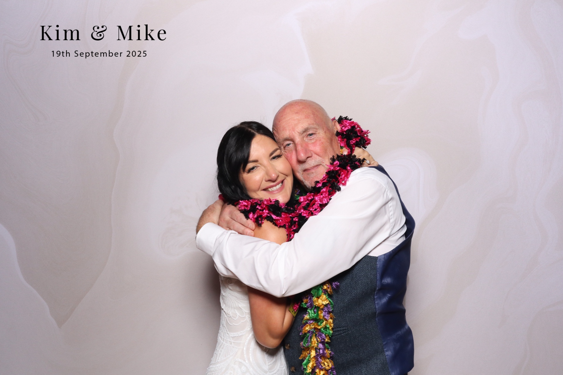 Kim & Mike  | View more photos from the event at gallery.magicimages.uk/u/MagicImages/Kim-Mike