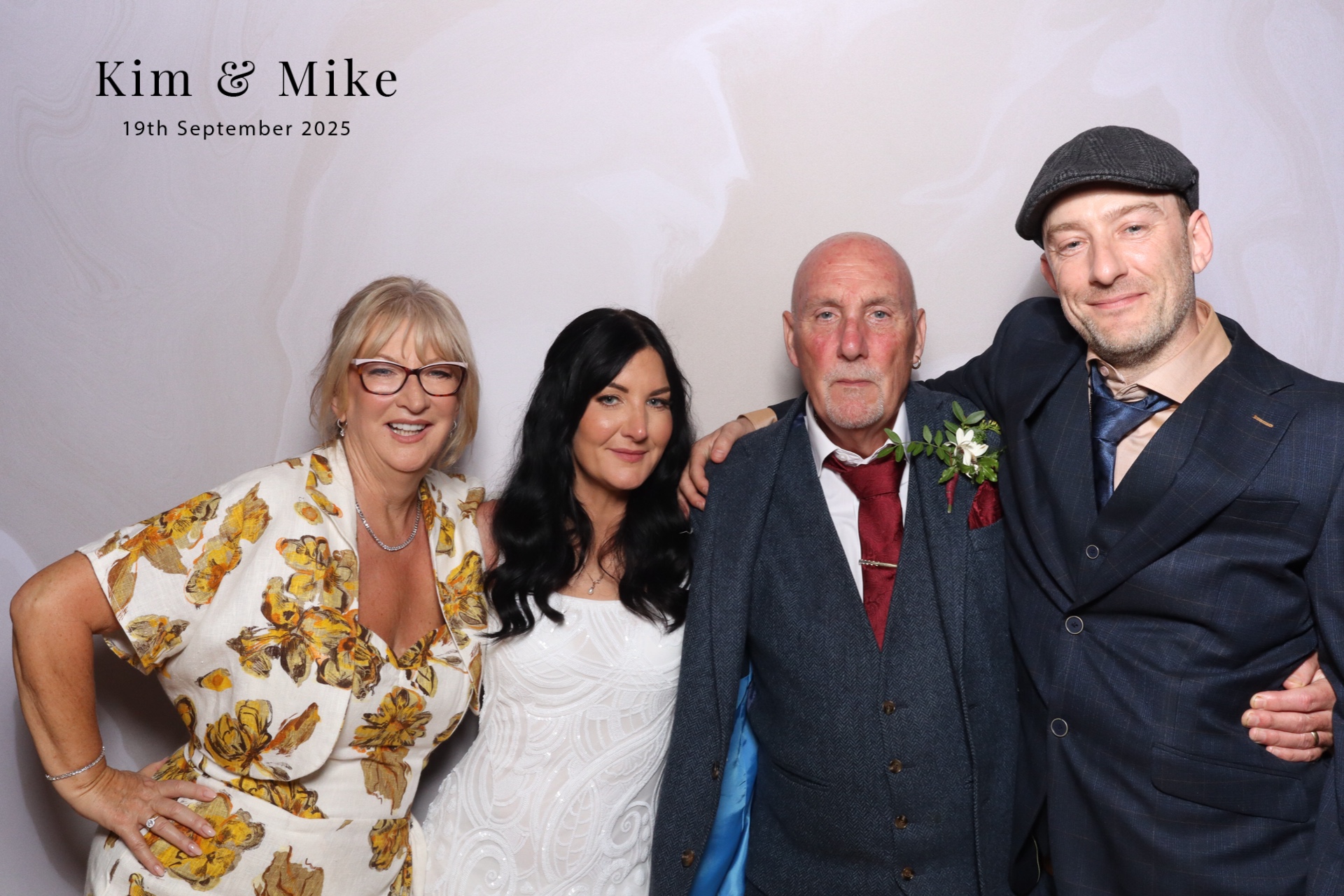 Kim & Mike  | View more photos from the event at gallery.magicimages.uk/u/MagicImages/Kim-Mike