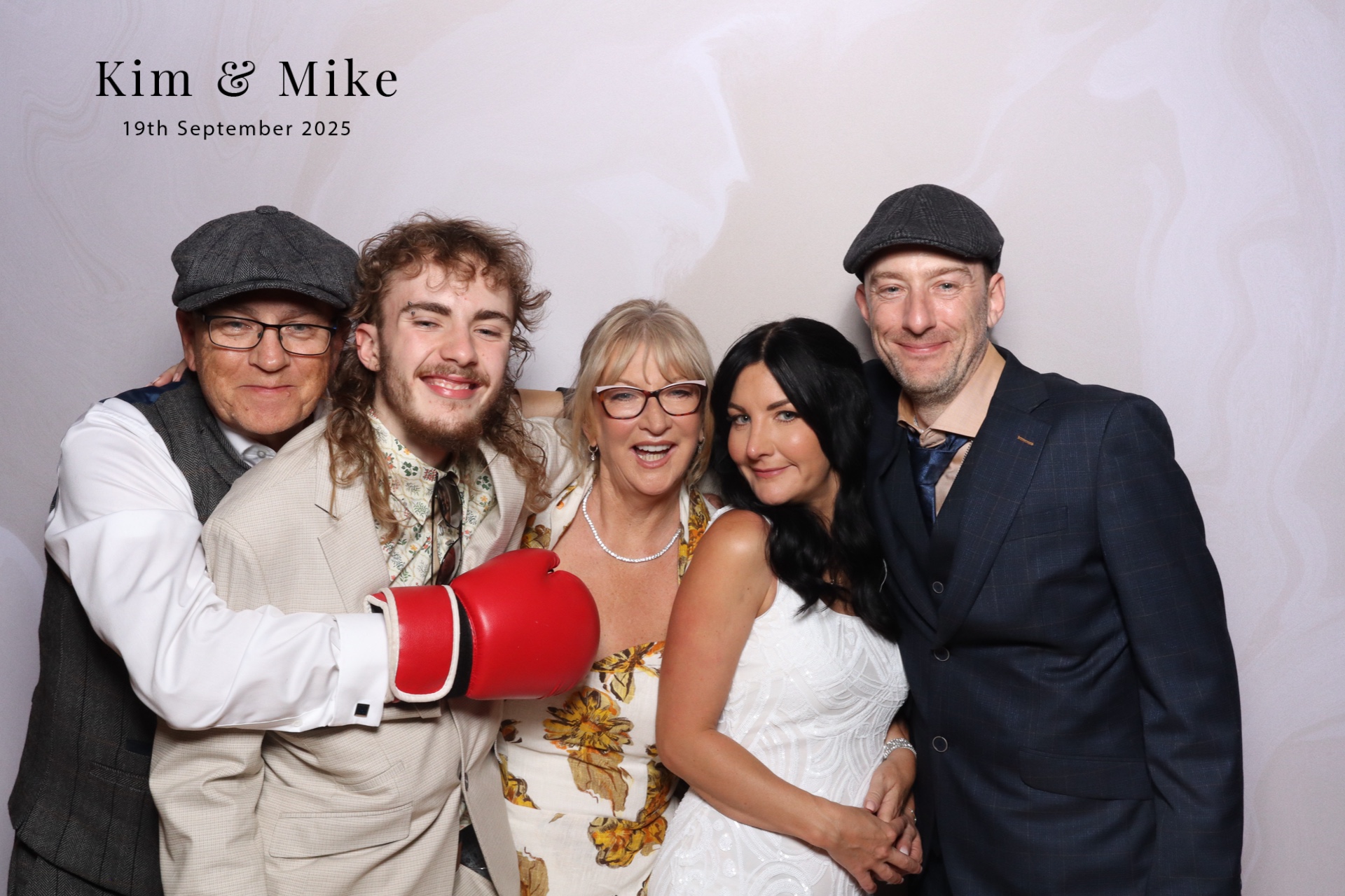 Kim & Mike  | View more photos from the event at gallery.magicimages.uk/u/MagicImages/Kim-Mike