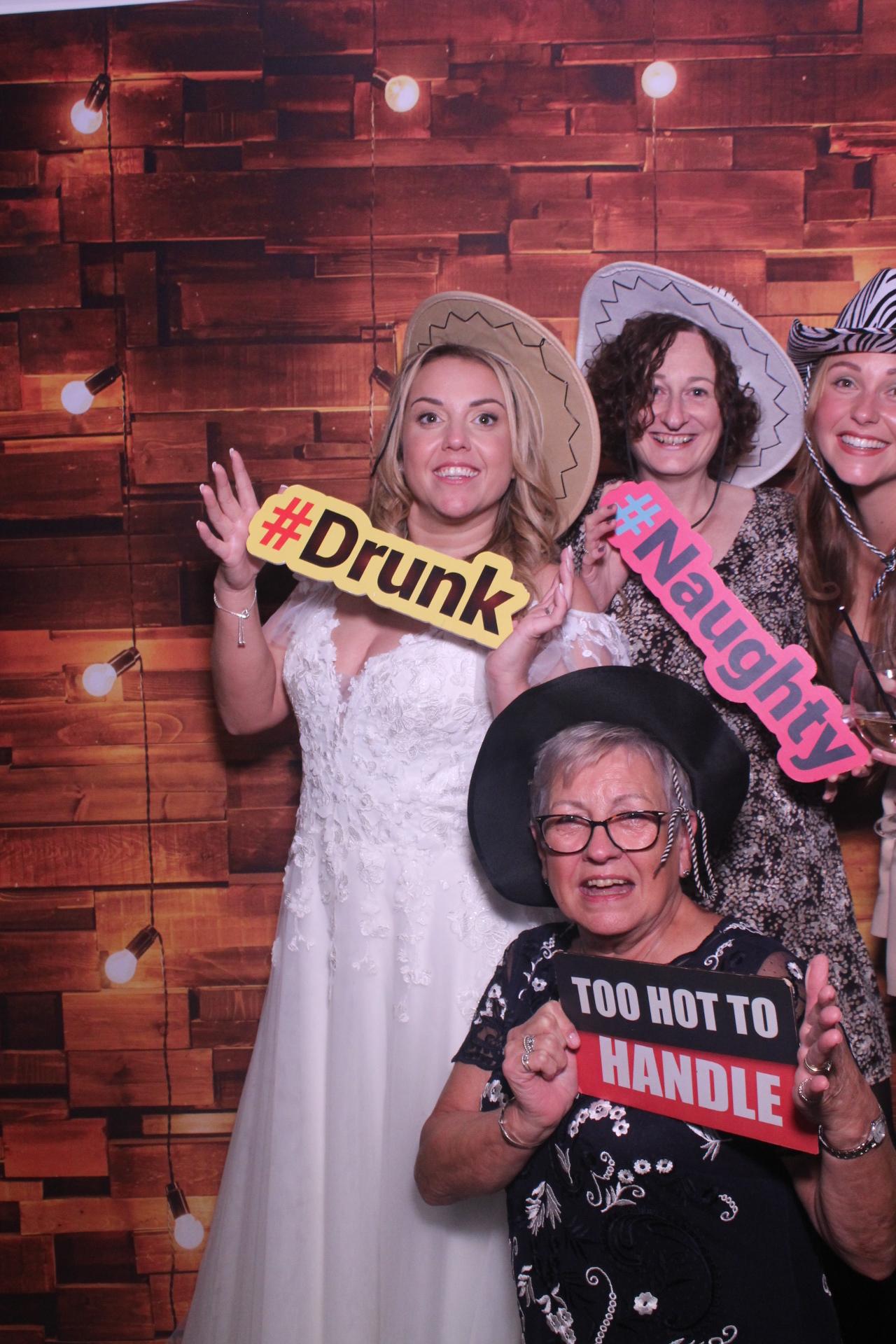 Laura & Lees wedding | View more photos from the event at gallery.magicimages.uk/u/MagicImages/Laura-Lees-wedding