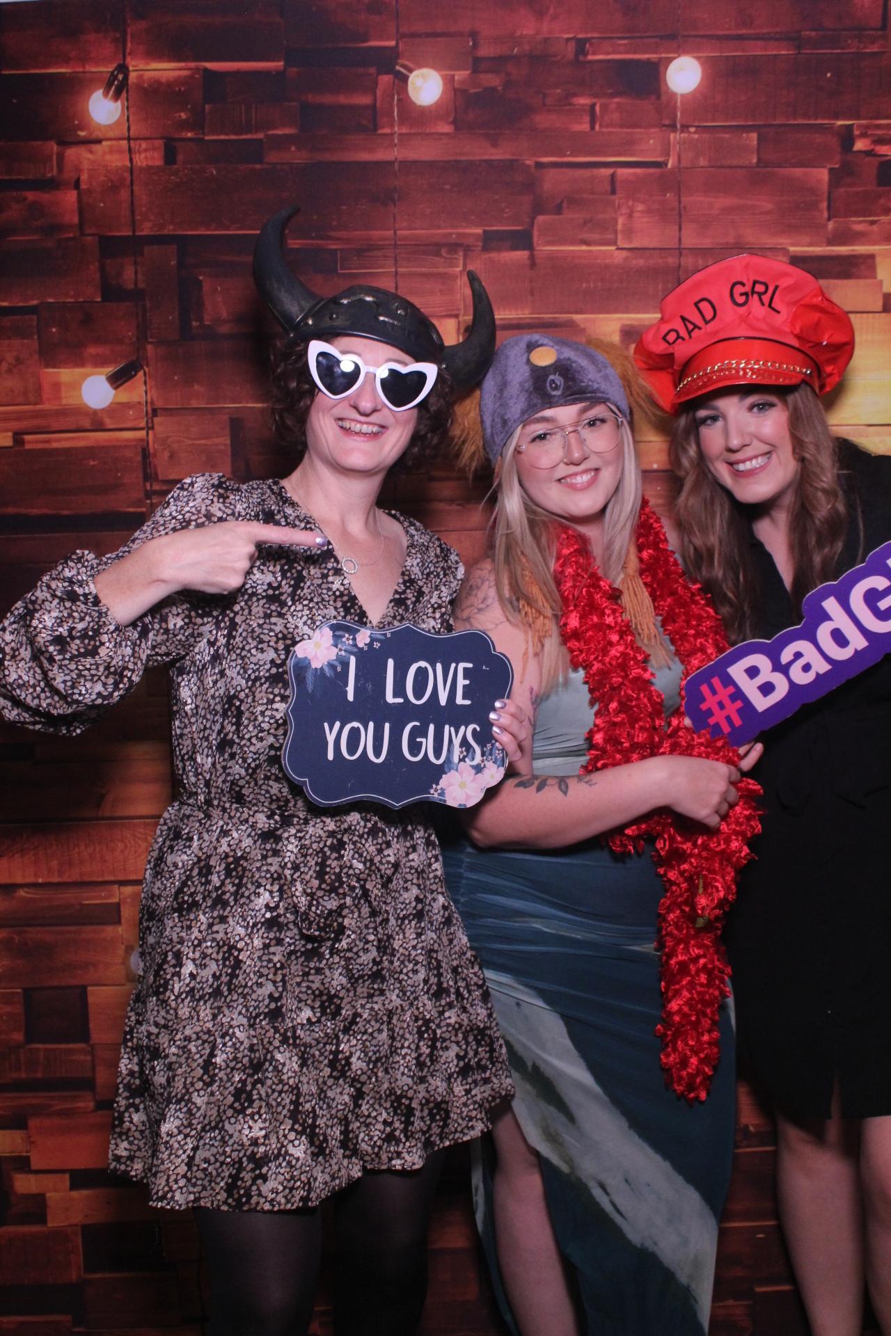 Laura & Lees wedding | View more photos from the event at gallery.magicimages.uk/u/MagicImages/Laura-Lees-wedding