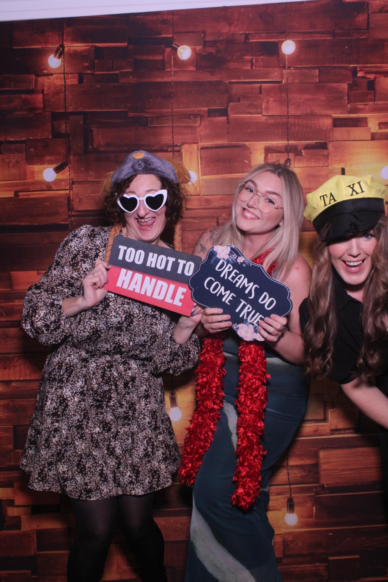 Laura & Lees wedding | View more photos from the event at gallery.magicimages.uk/u/MagicImages/Laura-Lees-wedding