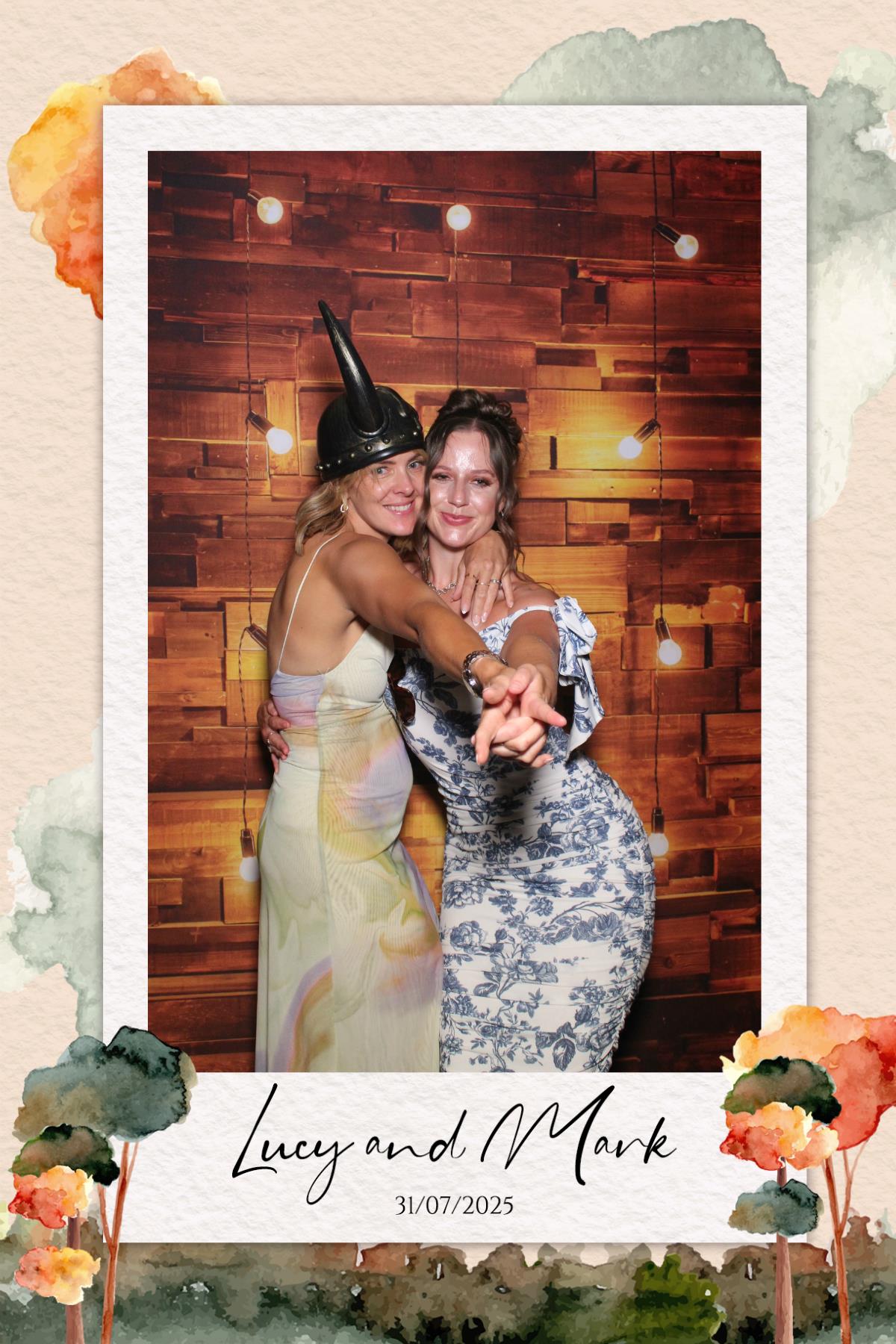 Lucy & Mark  | View more photos from the event at gallery.magicimages.uk/u/MagicImages/Lucy-Mark