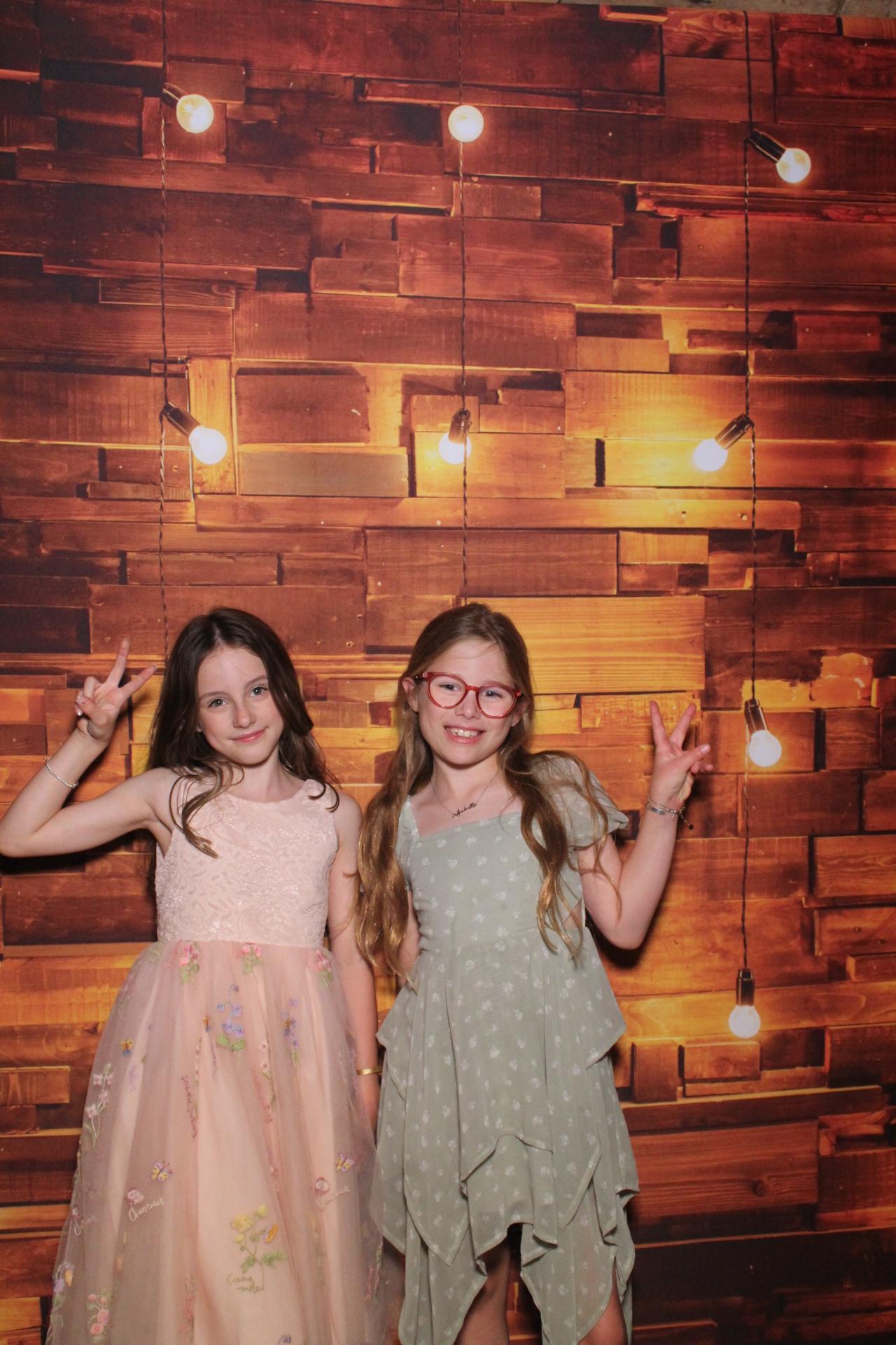 Lucy & Mark  | View more photos from the event at gallery.magicimages.uk/u/MagicImages/Lucy-Mark