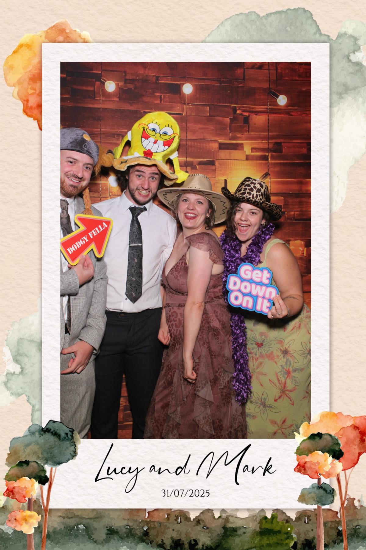 Lucy & Mark  | View more photos from the event at gallery.magicimages.uk/u/MagicImages/Lucy-Mark