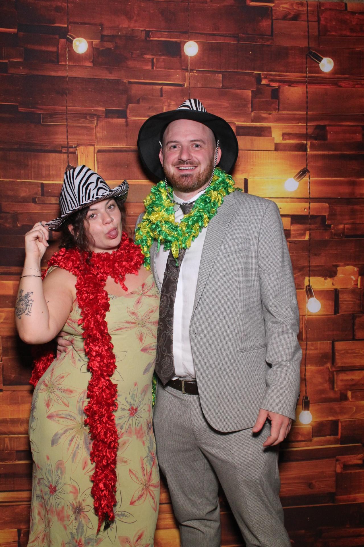 Lucy & Mark  | View more photos from the event at gallery.magicimages.uk/u/MagicImages/Lucy-Mark