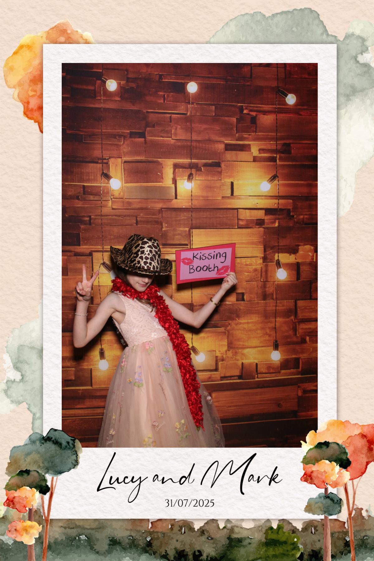 Lucy & Mark  | View more photos from the event at gallery.magicimages.uk/u/MagicImages/Lucy-Mark