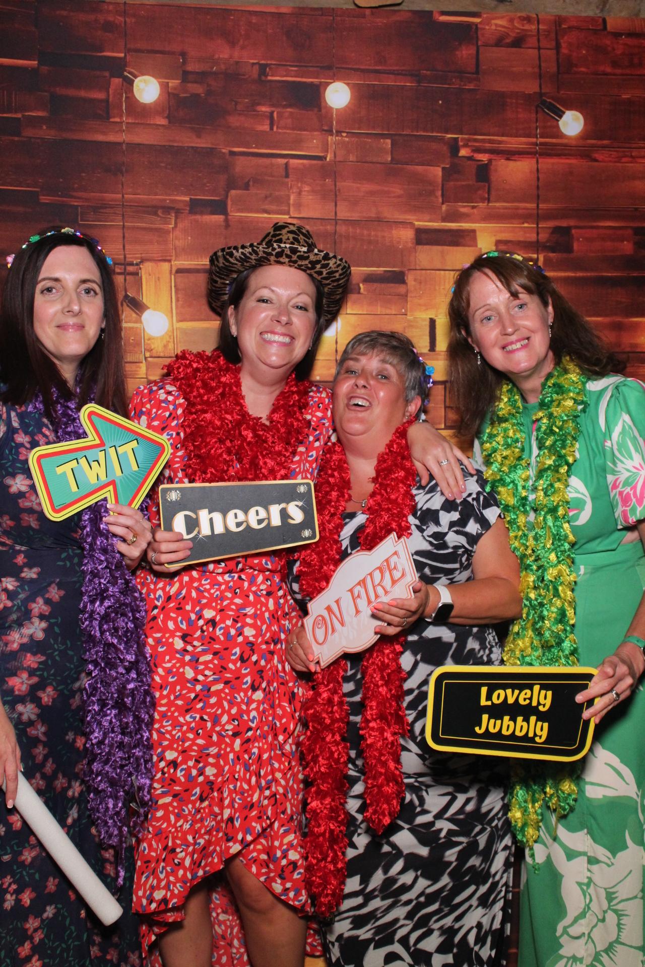 Lucy & Mark  | View more photos from the event at gallery.magicimages.uk/u/MagicImages/Lucy-Mark