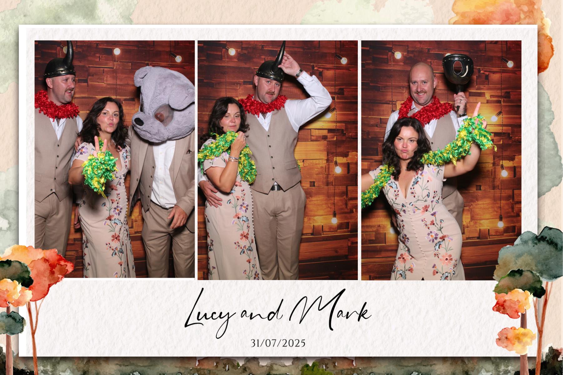 Lucy & Mark  | View more photos from the event at gallery.magicimages.uk/u/MagicImages/Lucy-Mark