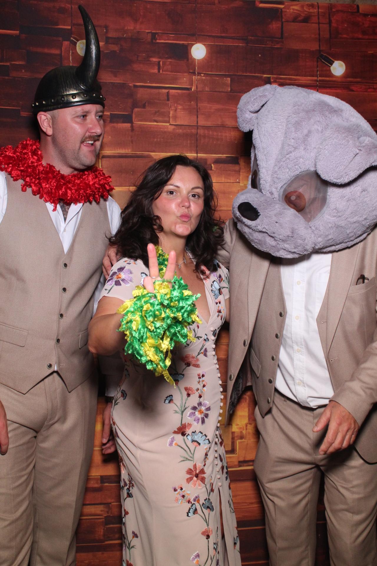 Lucy & Mark  | View more photos from the event at gallery.magicimages.uk/u/MagicImages/Lucy-Mark