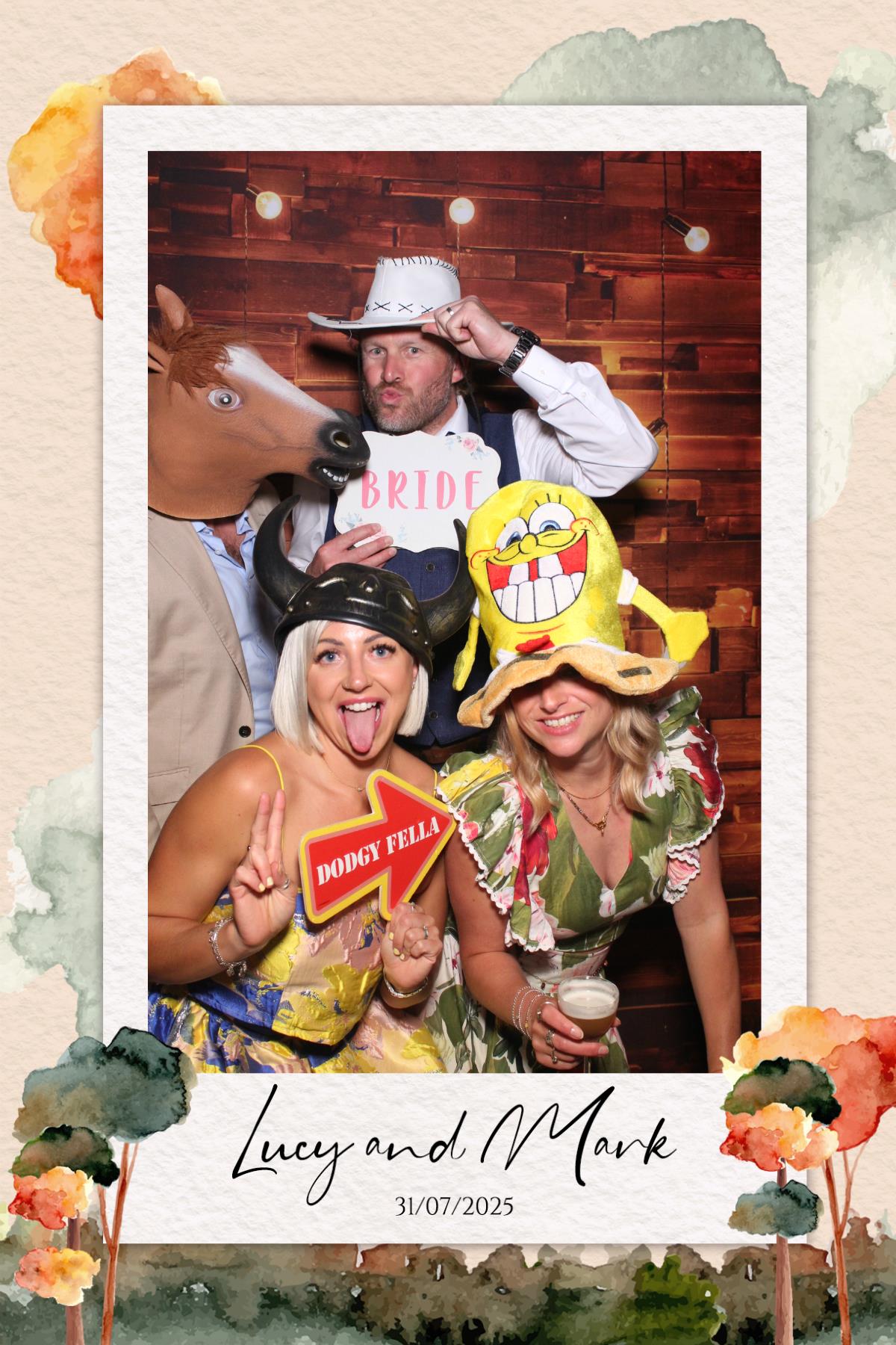 Lucy & Mark  | View more photos from the event at gallery.magicimages.uk/u/MagicImages/Lucy-Mark