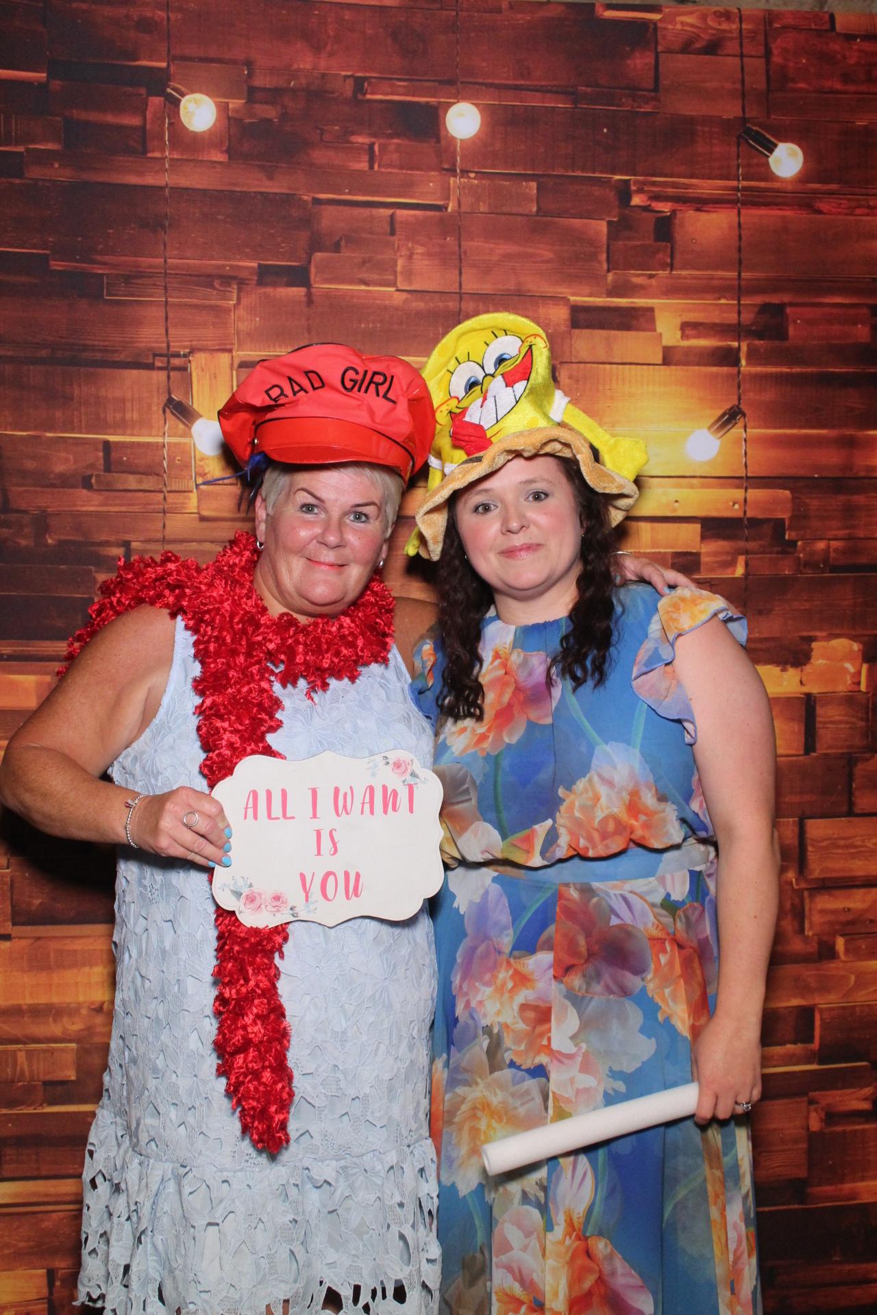 Lucy & Mark  | View more photos from the event at gallery.magicimages.uk/u/MagicImages/Lucy-Mark
