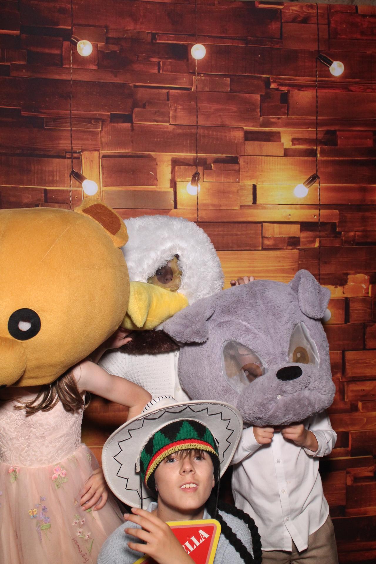 Lucy & Mark  | View more photos from the event at gallery.magicimages.uk/u/MagicImages/Lucy-Mark