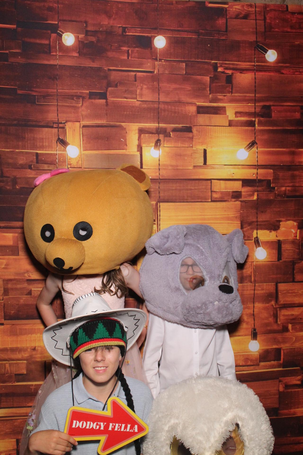 Lucy & Mark  | View more photos from the event at gallery.magicimages.uk/u/MagicImages/Lucy-Mark