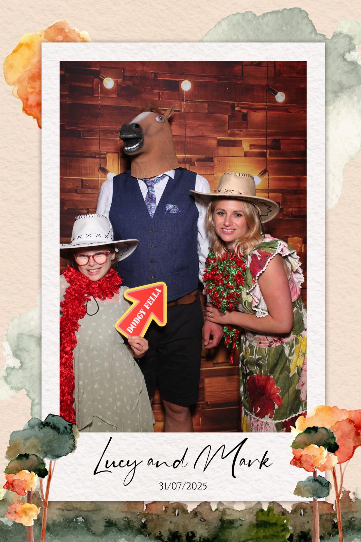 Lucy & Mark  | View more photos from the event at gallery.magicimages.uk/u/MagicImages/Lucy-Mark