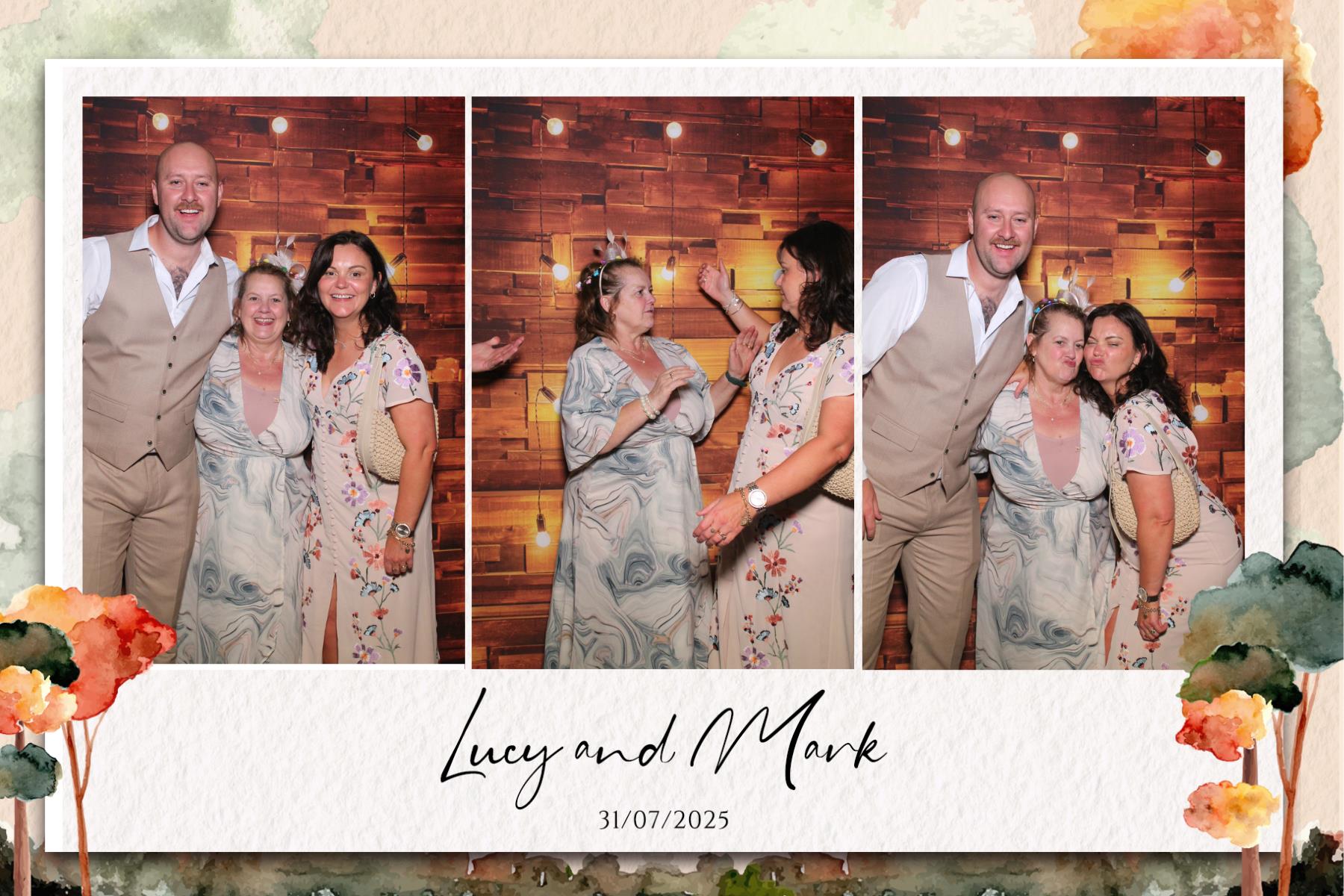 Lucy & Mark  | View more photos from the event at gallery.magicimages.uk/u/MagicImages/Lucy-Mark