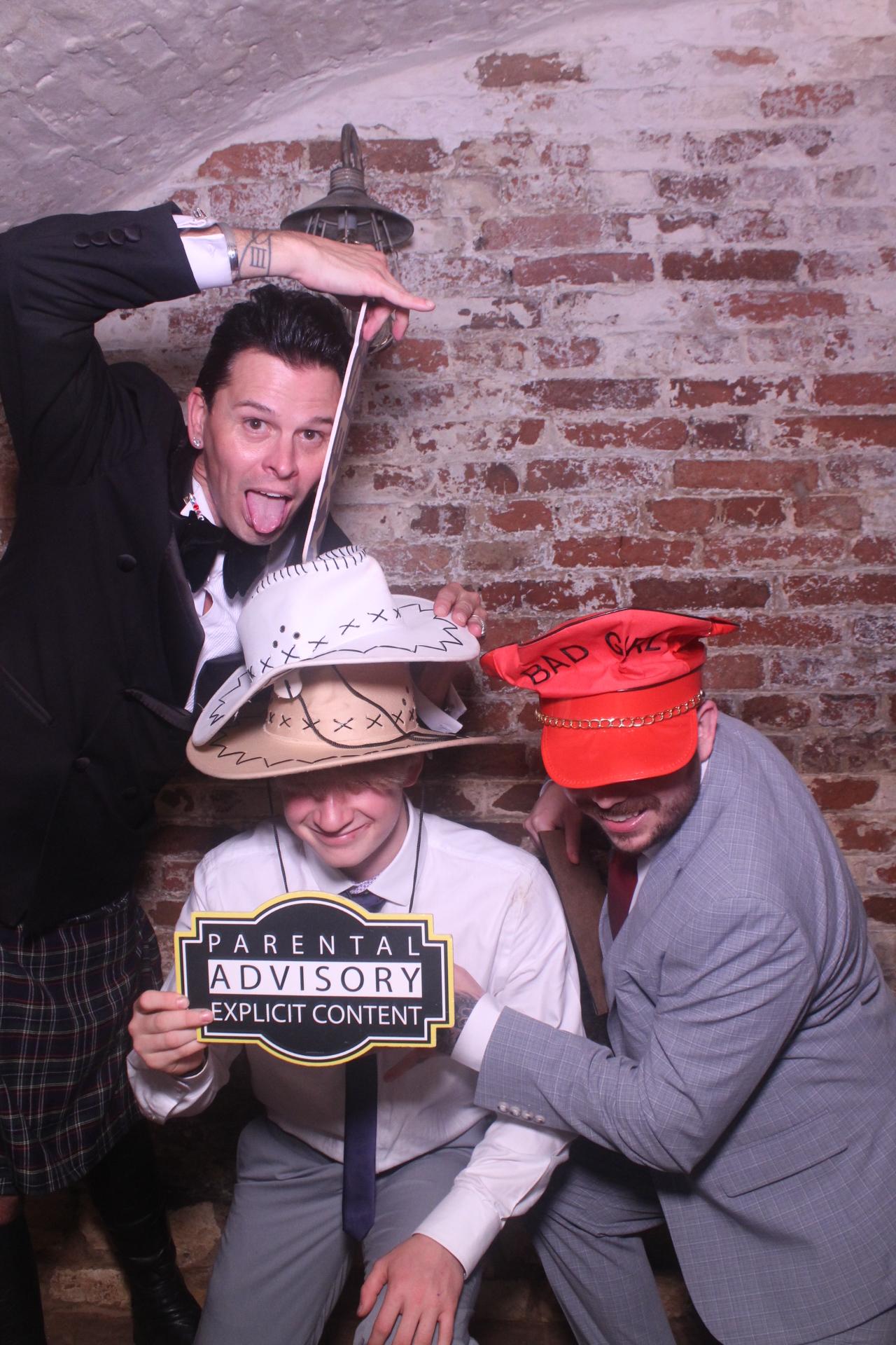 Lucy & Steven  | View more photos from the event at gallery.magicimages.uk/u/MagicImages/Lucy-Steven