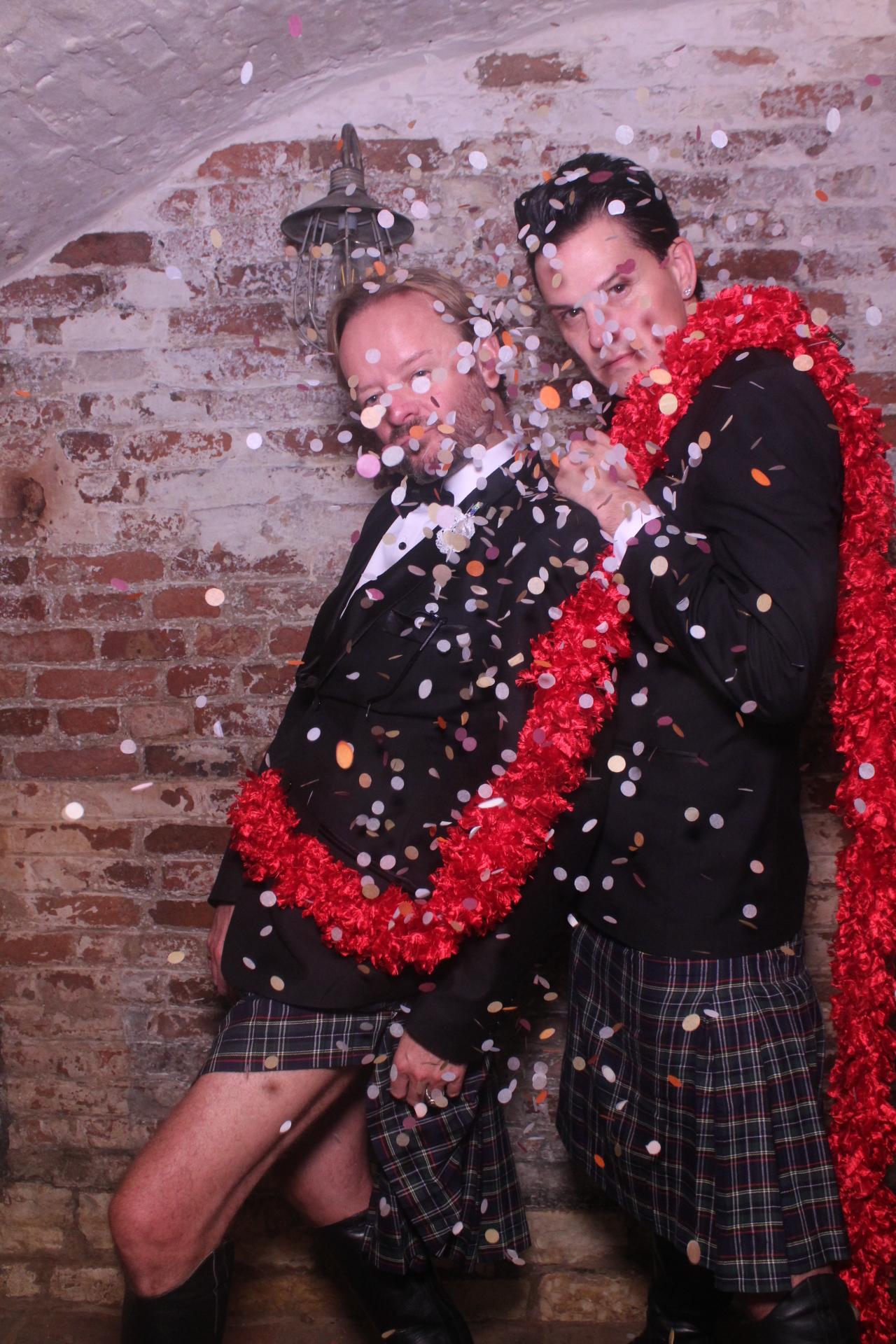 Lucy & Steven  | View more photos from the event at gallery.magicimages.uk/u/MagicImages/Lucy-Steven