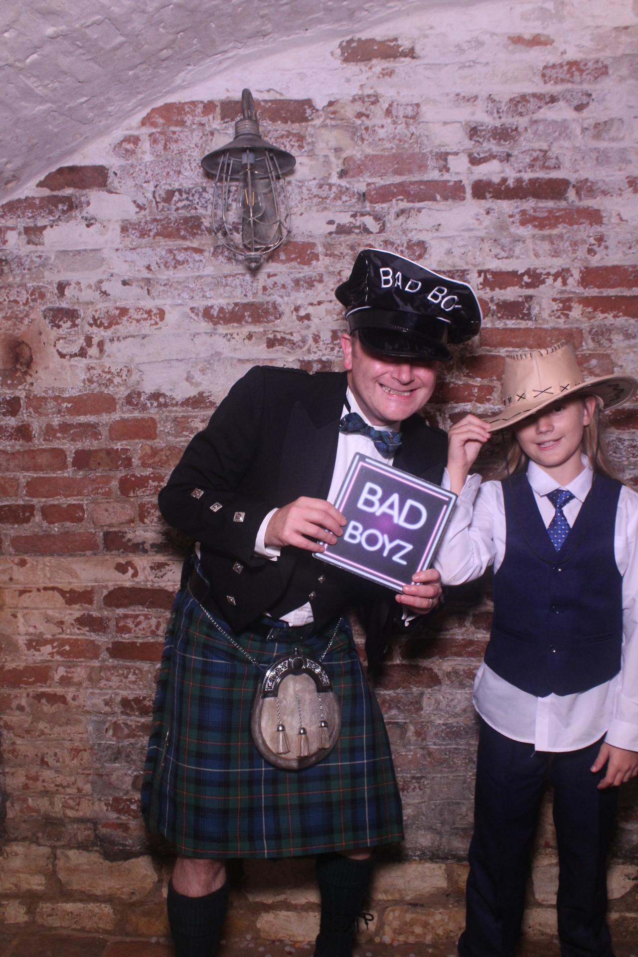 Lucy & Steven  | View more photos from the event at gallery.magicimages.uk/u/MagicImages/Lucy-Steven