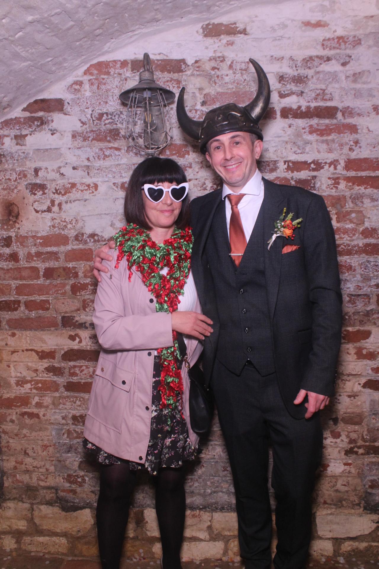 Lucy & Steven  | View more photos from the event at gallery.magicimages.uk/u/MagicImages/Lucy-Steven