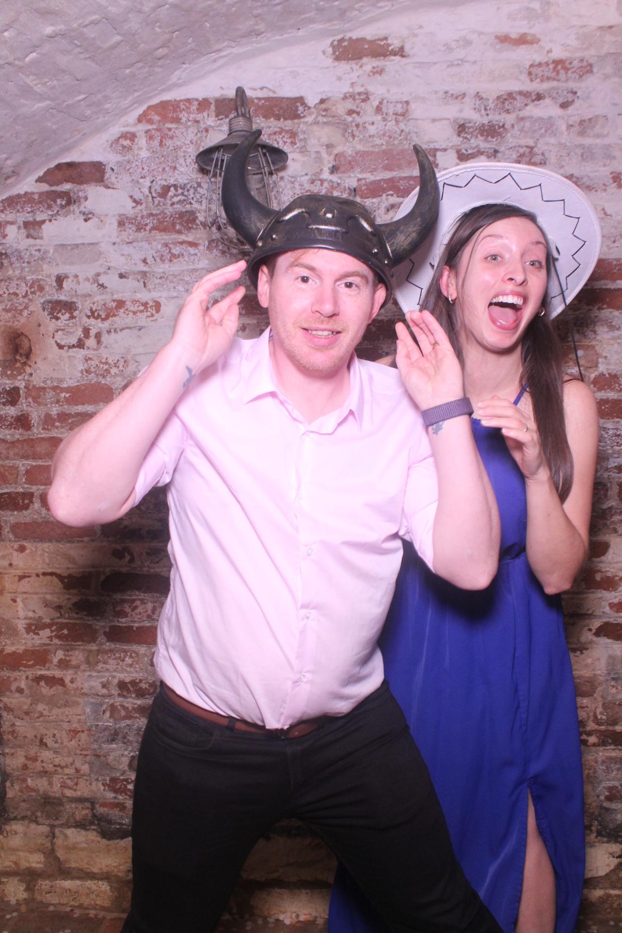 Lucy & Steven  | View more photos from the event at gallery.magicimages.uk/u/MagicImages/Lucy-Steven