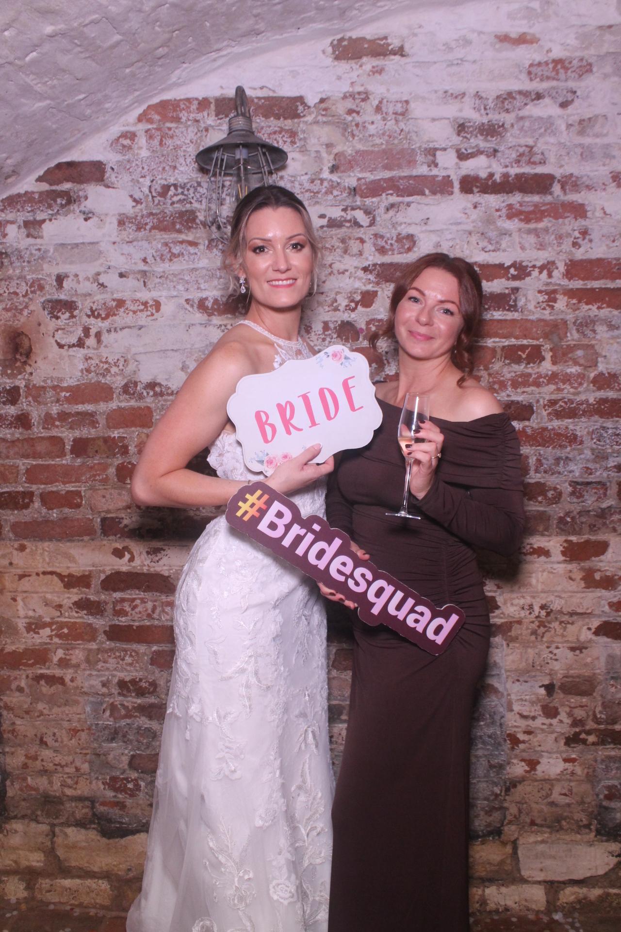 Lucy & Steven  | View more photos from the event at gallery.magicimages.uk/u/MagicImages/Lucy-Steven