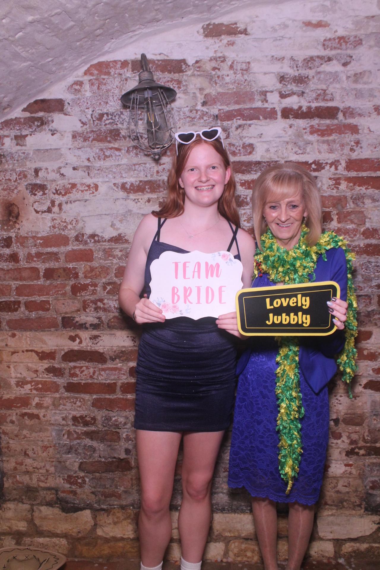 Lucy & Steven  | View more photos from the event at gallery.magicimages.uk/u/MagicImages/Lucy-Steven