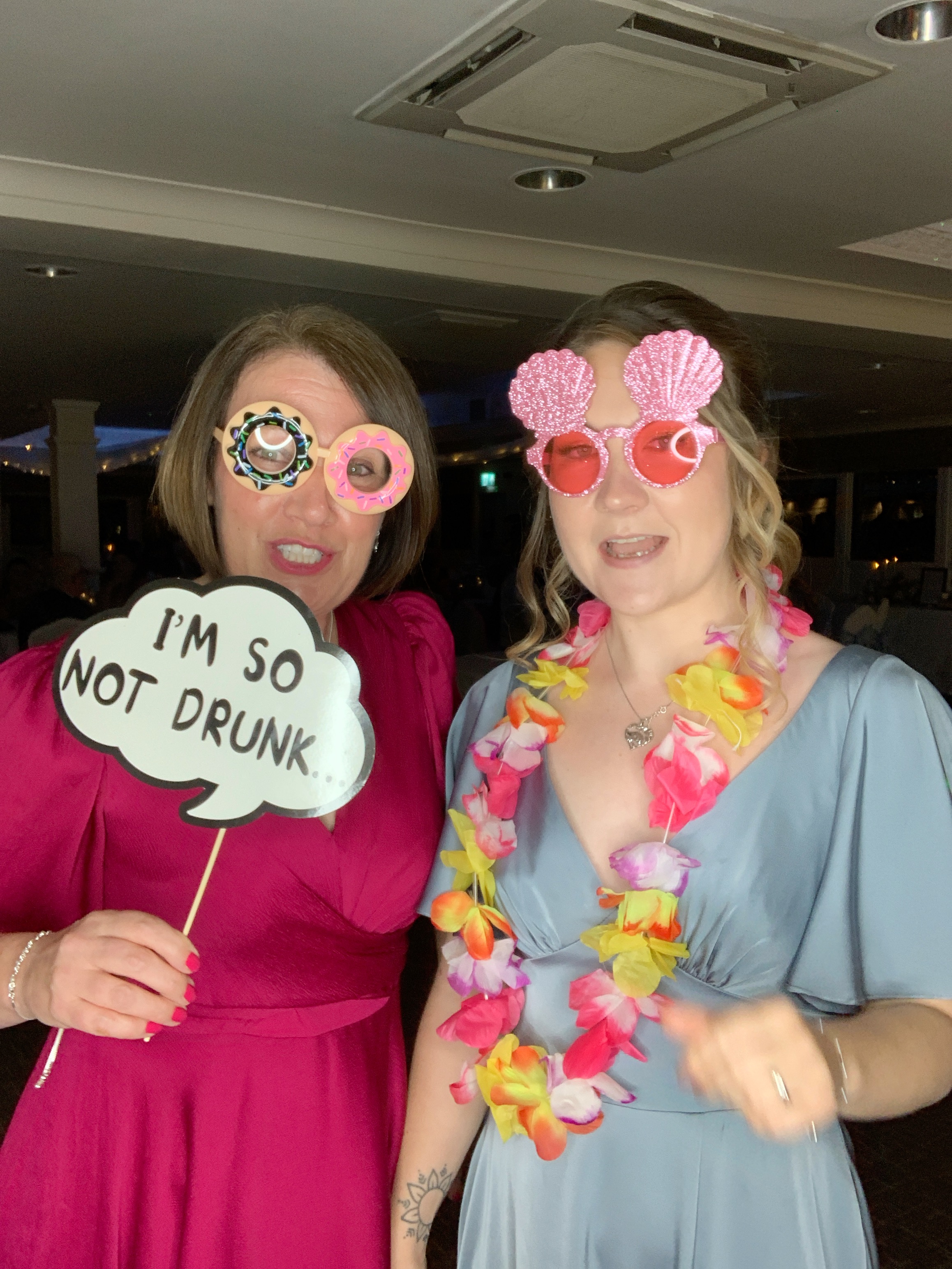 Magda & Oliver  | View more photos from the event at gallery.magicimages.uk/u/MagicImages/Magda-Oliver