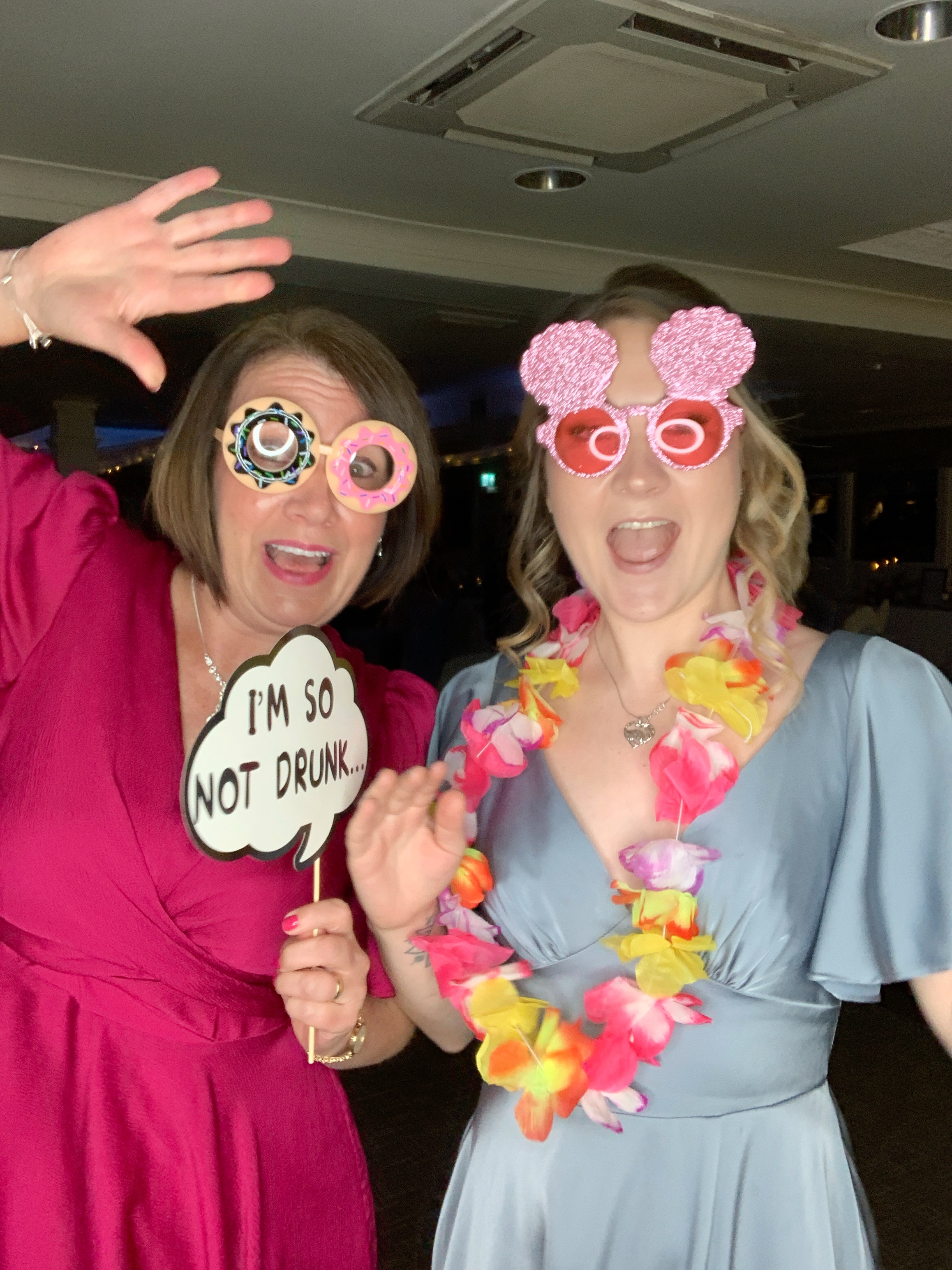 Magda & Oliver  | View more photos from the event at gallery.magicimages.uk/u/MagicImages/Magda-Oliver