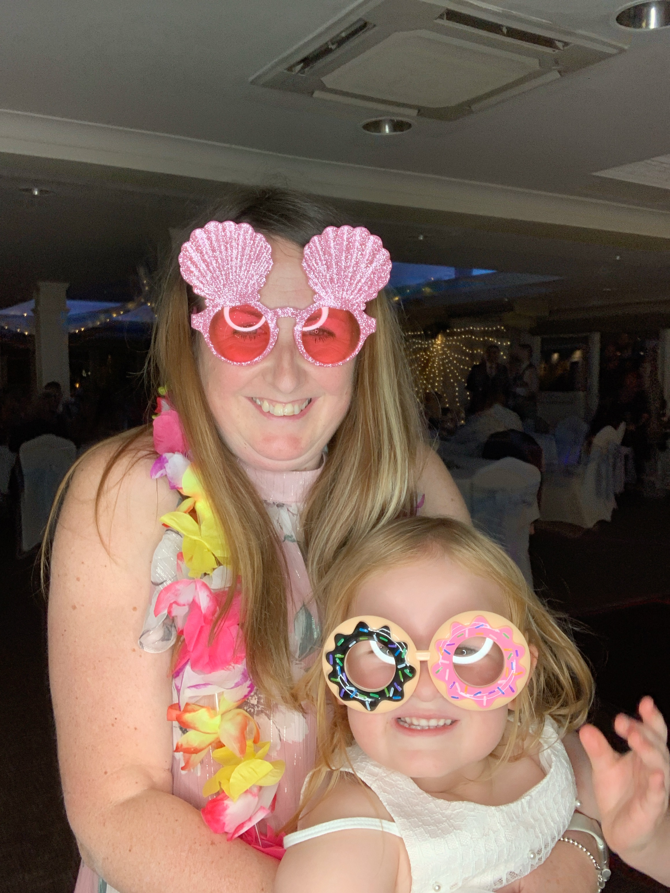 Magda & Oliver  | View more photos from the event at gallery.magicimages.uk/u/MagicImages/Magda-Oliver