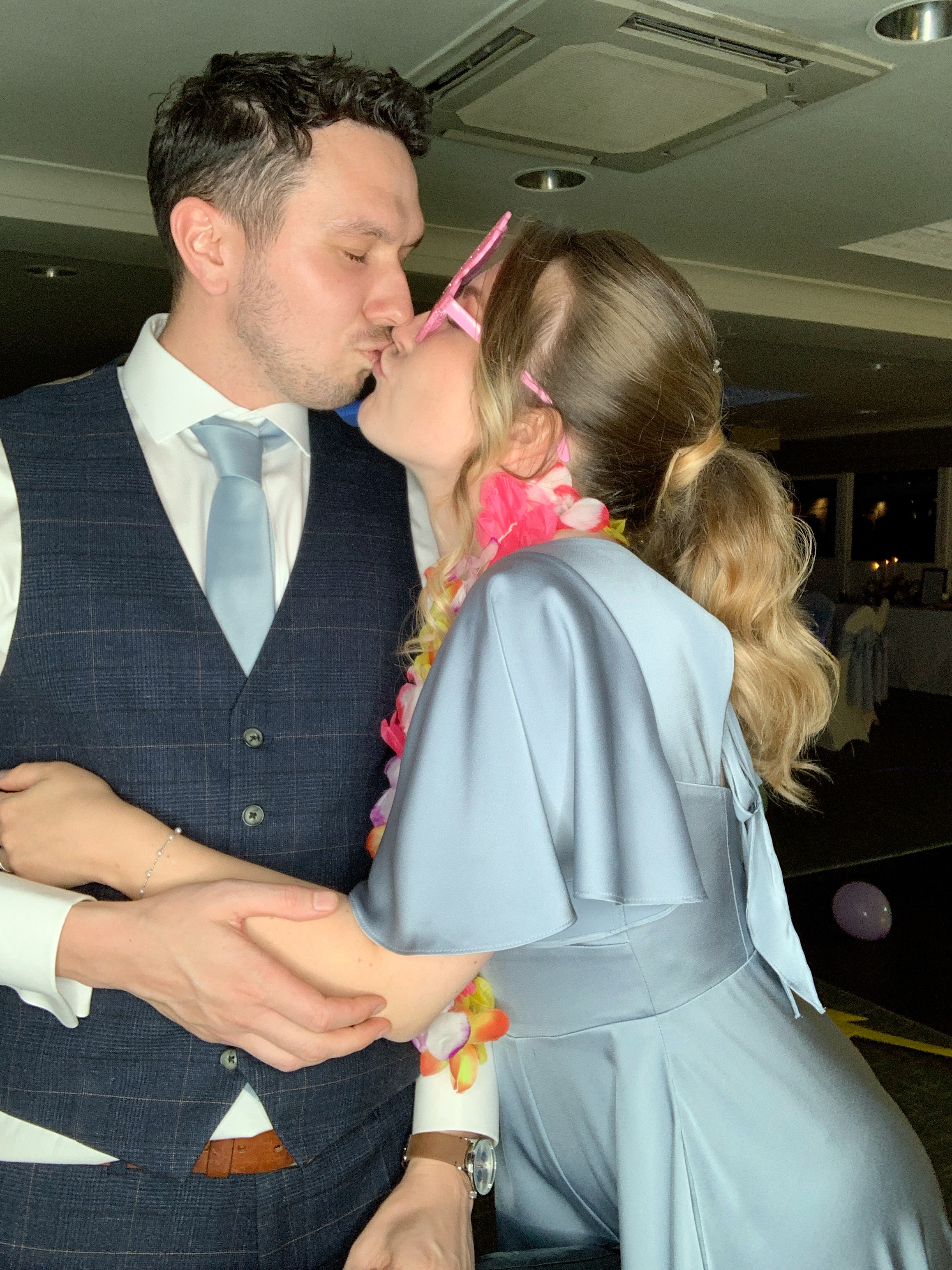 Magda & Oliver  | View more photos from the event at gallery.magicimages.uk/u/MagicImages/Magda-Oliver