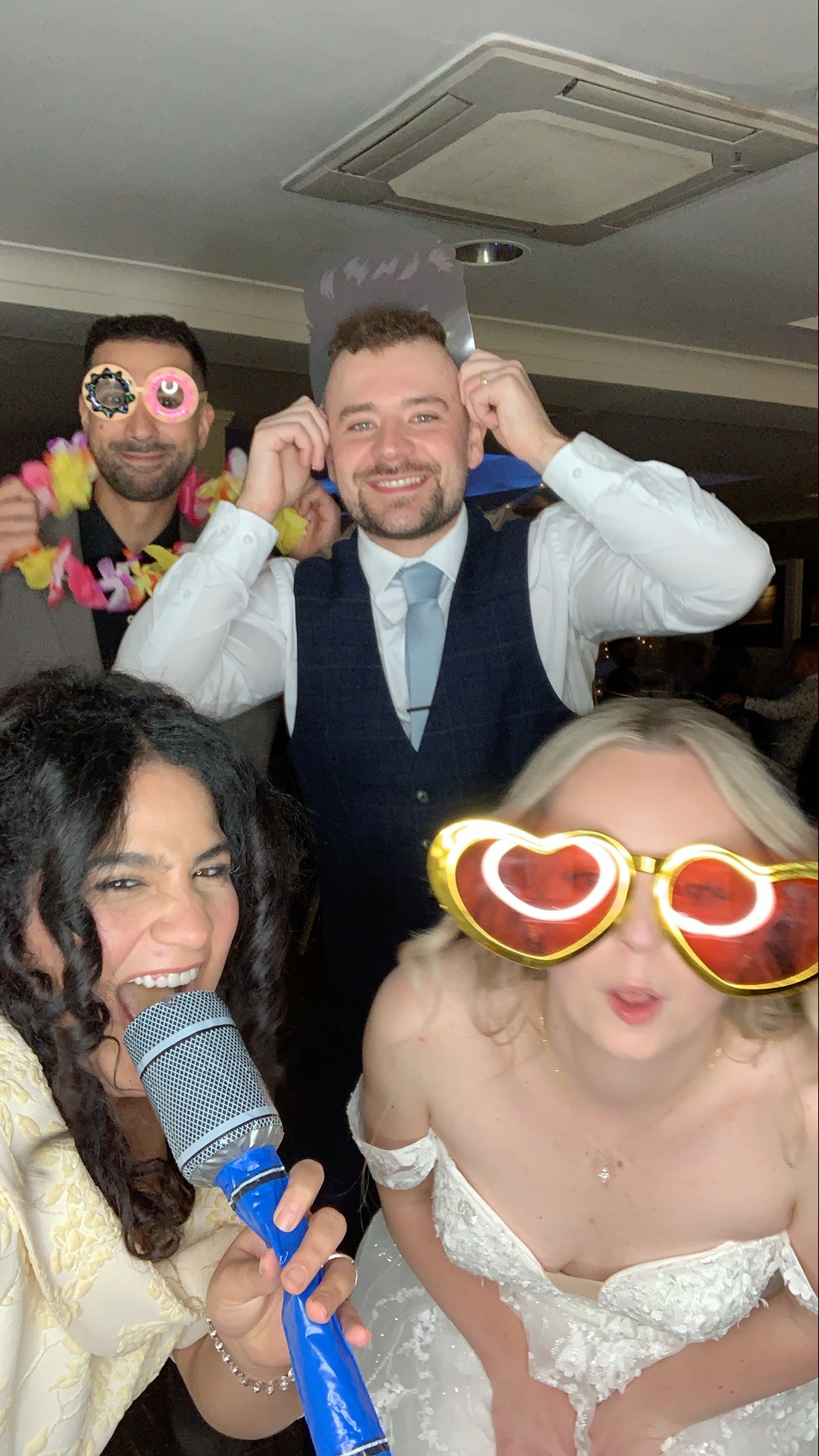 Magda & Oliver  | View more photos from the event at gallery.magicimages.uk/u/MagicImages/Magda-Oliver