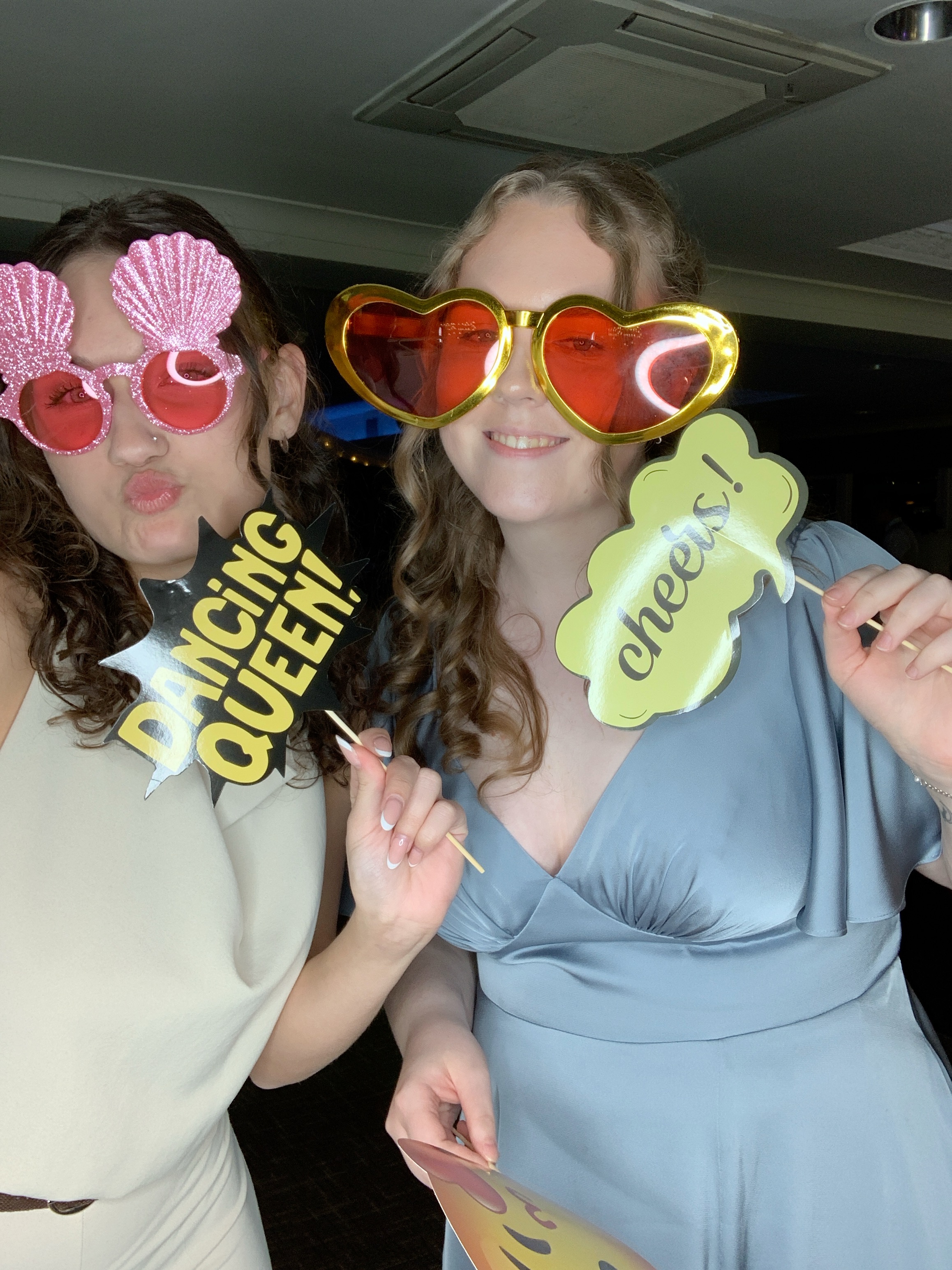 Magda & Oliver  | View more photos from the event at gallery.magicimages.uk/u/MagicImages/Magda-Oliver