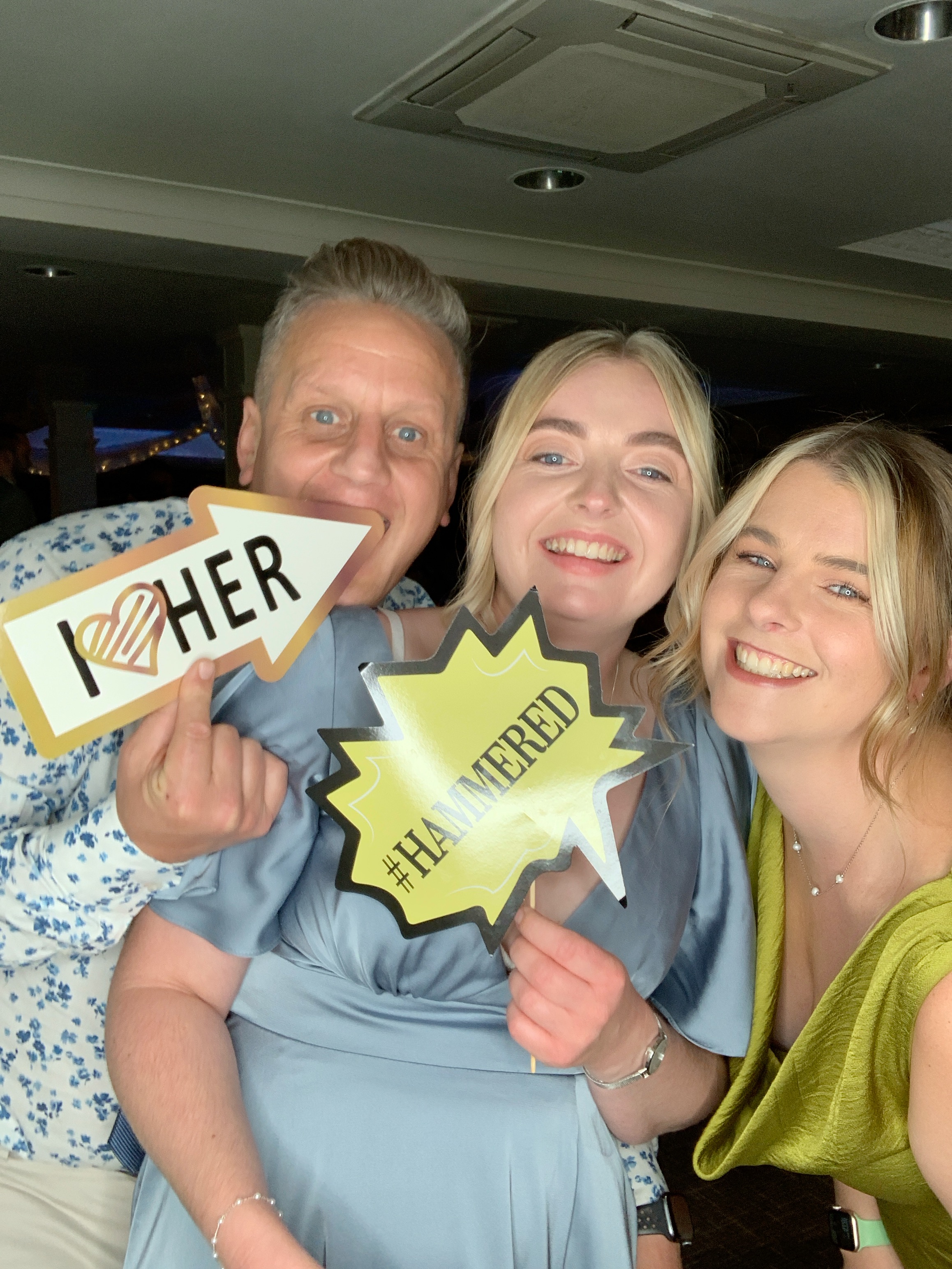 Magda & Oliver  | View more photos from the event at gallery.magicimages.uk/u/MagicImages/Magda-Oliver