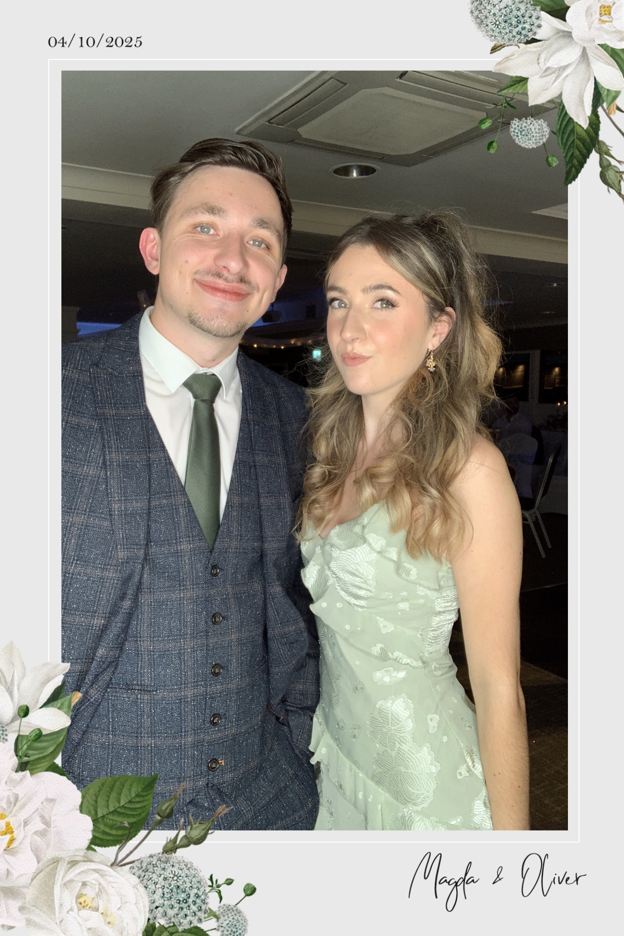 Magda & Oliver  | View more photos from the event at gallery.magicimages.uk/u/MagicImages/Magda-Oliver