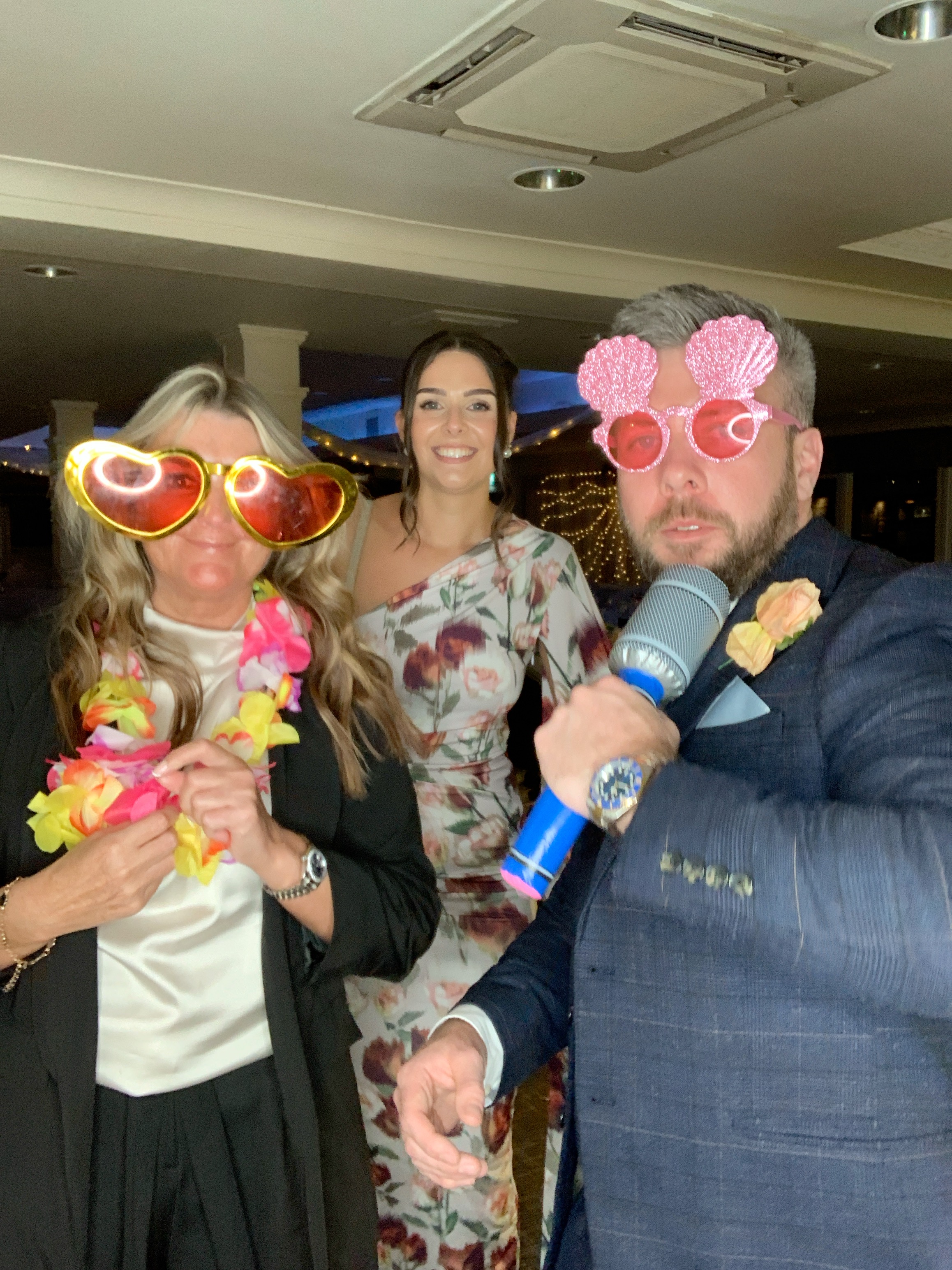 Magda & Oliver  | View more photos from the event at gallery.magicimages.uk/u/MagicImages/Magda-Oliver