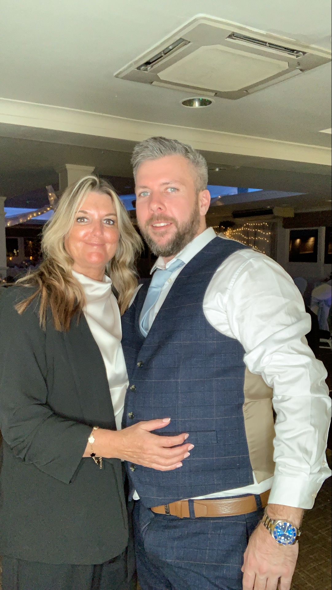 Magda & Oliver  | View more photos from the event at gallery.magicimages.uk/u/MagicImages/Magda-Oliver