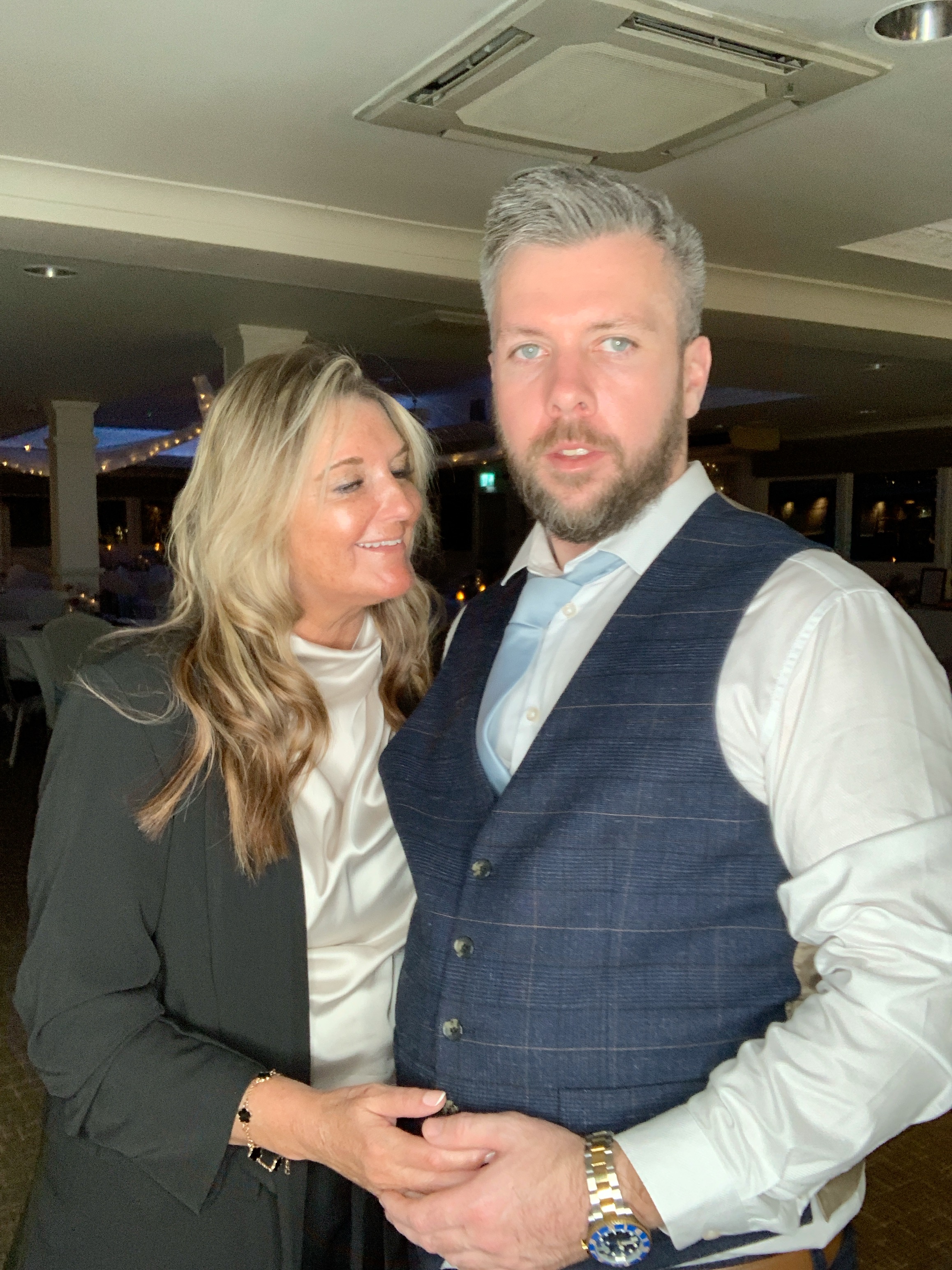 Magda & Oliver  | View more photos from the event at gallery.magicimages.uk/u/MagicImages/Magda-Oliver